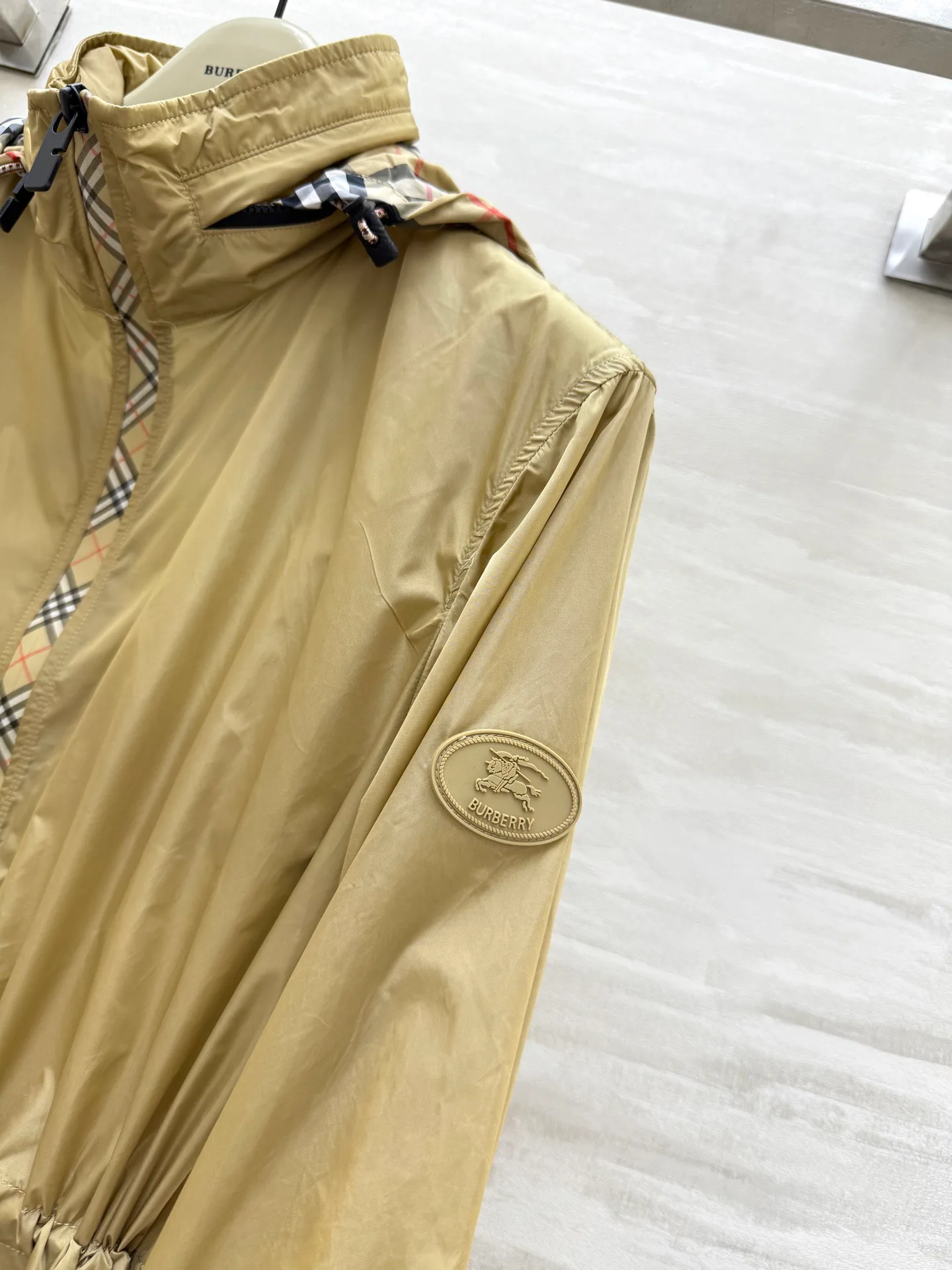Пальто Женские Burberry 10117672
