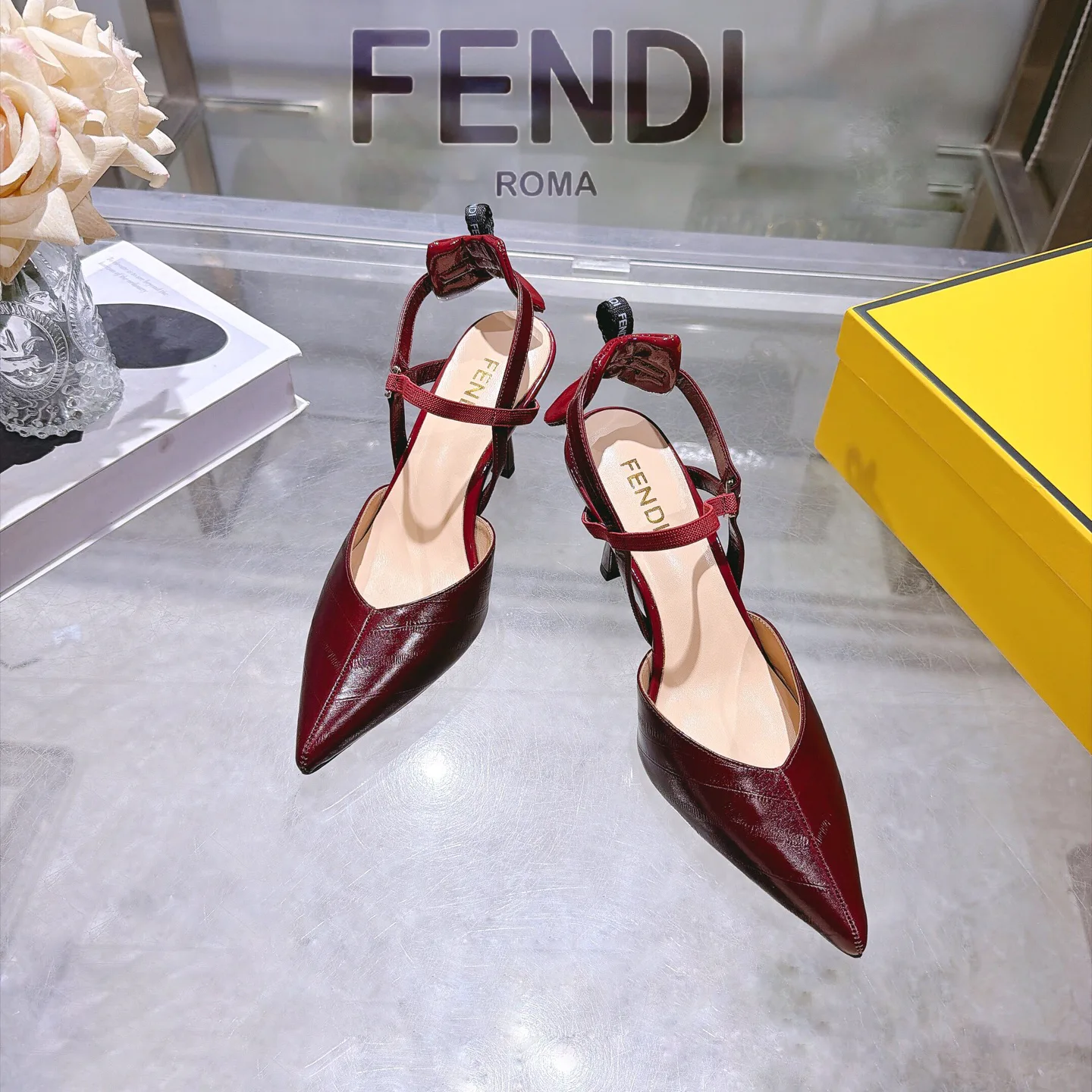 Туфли Женские Fendi 18247857