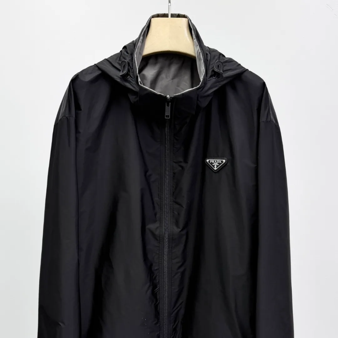 Куртки И Пуховики Мужские Prada 11454407