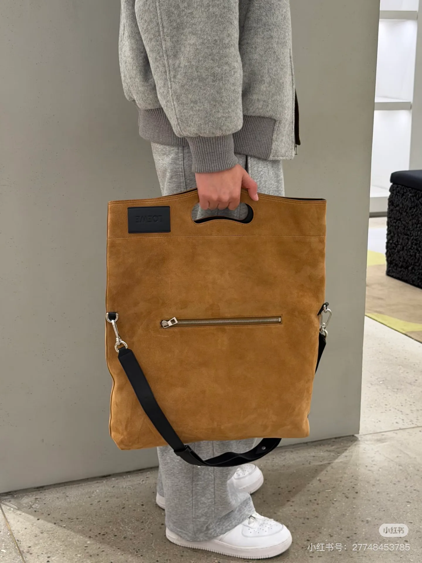 Классические Сумки Женские Loewe 11675832
