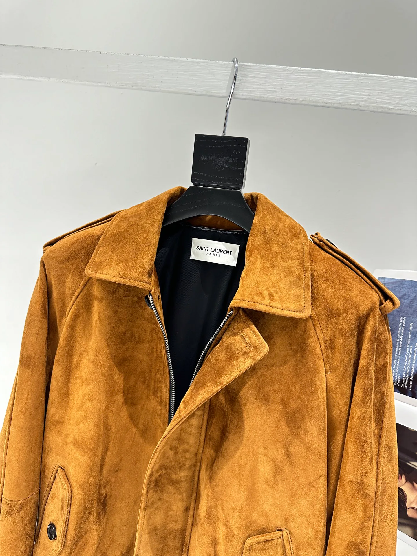 Кожаные Куртки И Дублёнки Женские Saint Laurent 11310672