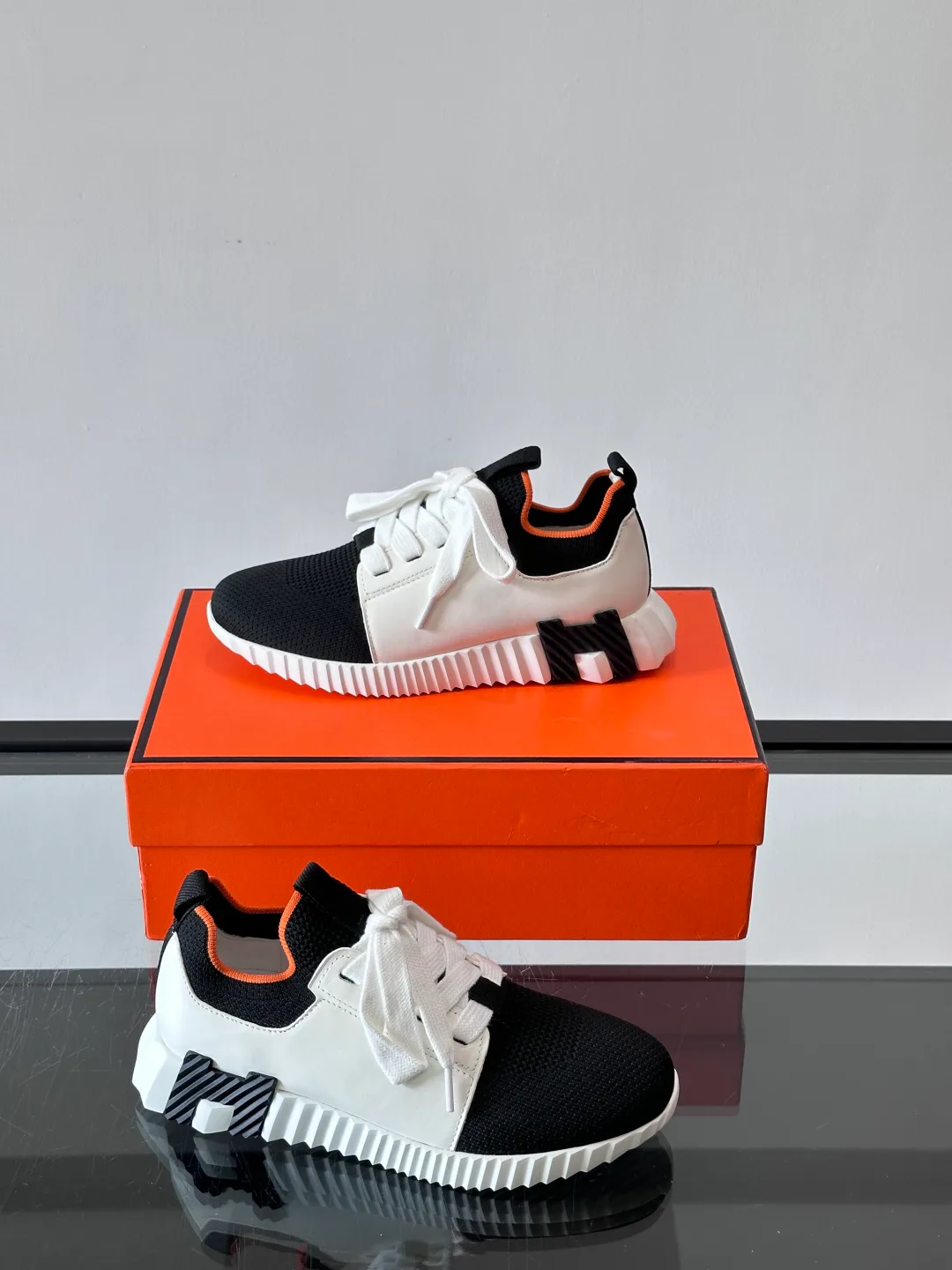 Кроссовки Женские Hermes 77597