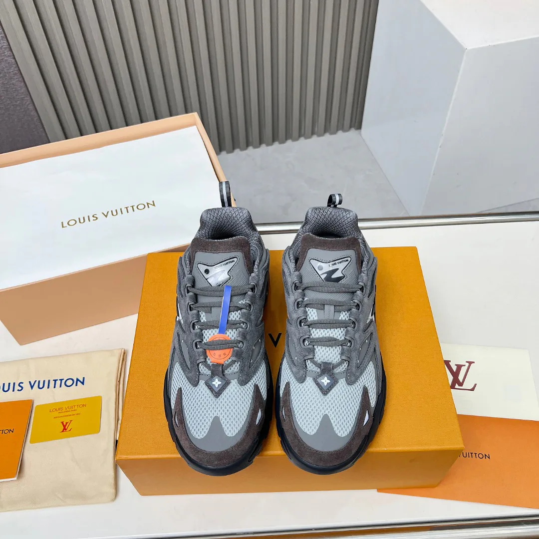 Кроссовки Мужские Louis Vuitton 2937788