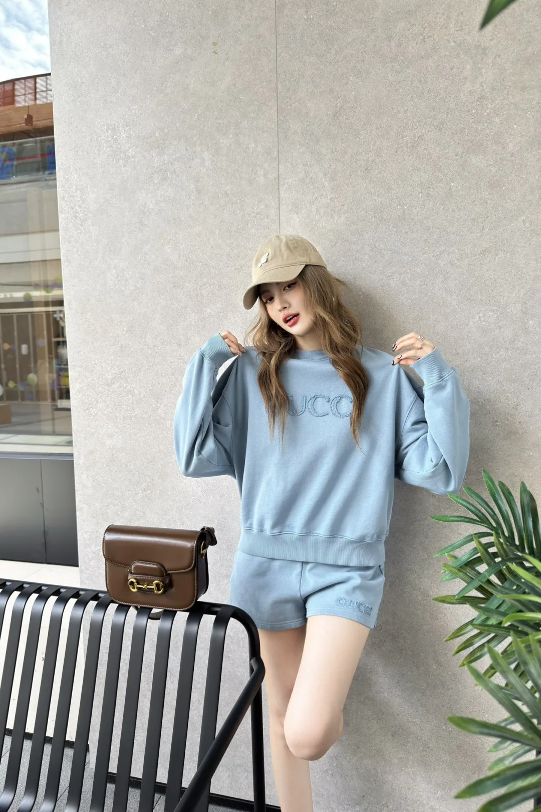 Костюмы Женские Gucci 8570