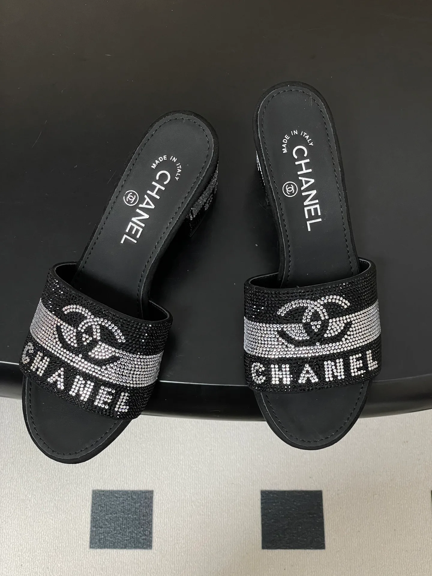 Шлепанцы Женские Chanel 10993962