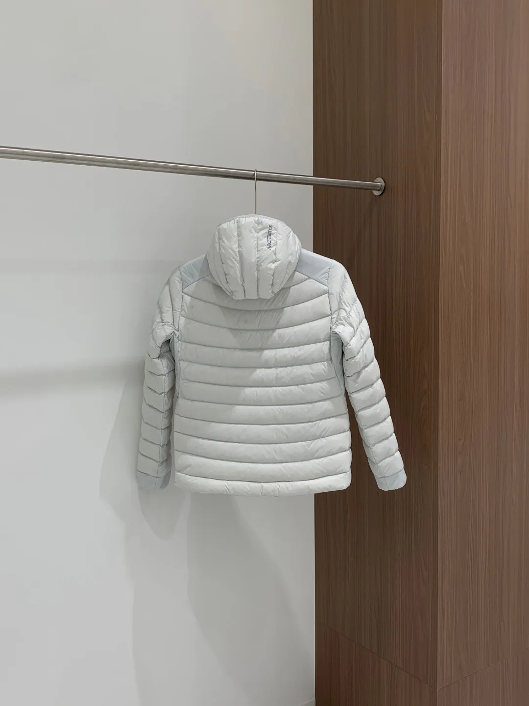 Куртки И Пуховики Женские Arcteryx 19167917