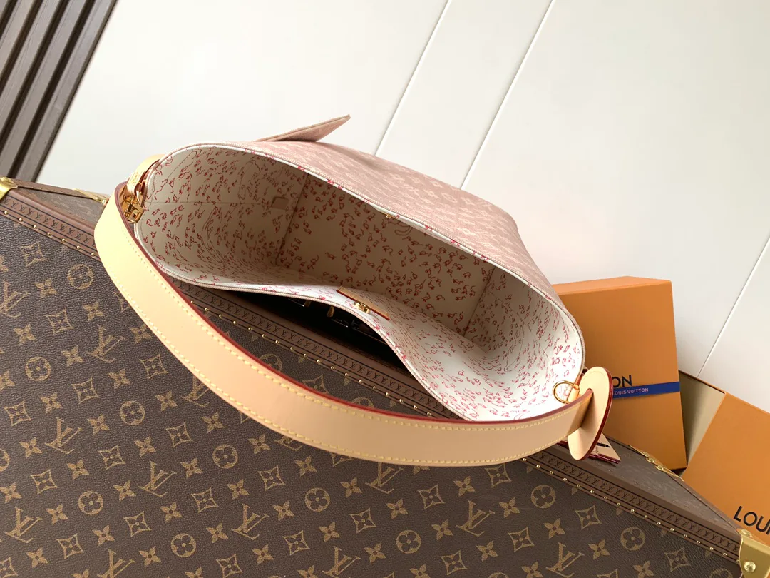 Классические Сумки Женские Louis Vuitton 11488652