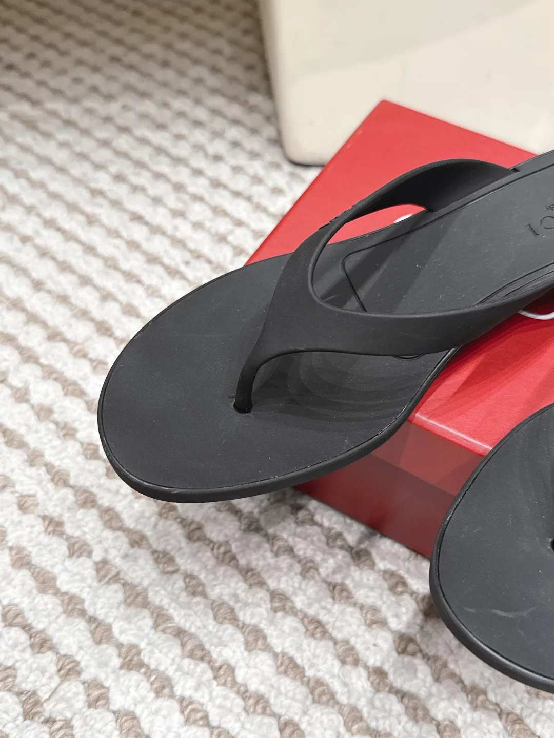 Шлепанцы Женские Gucci 17657673