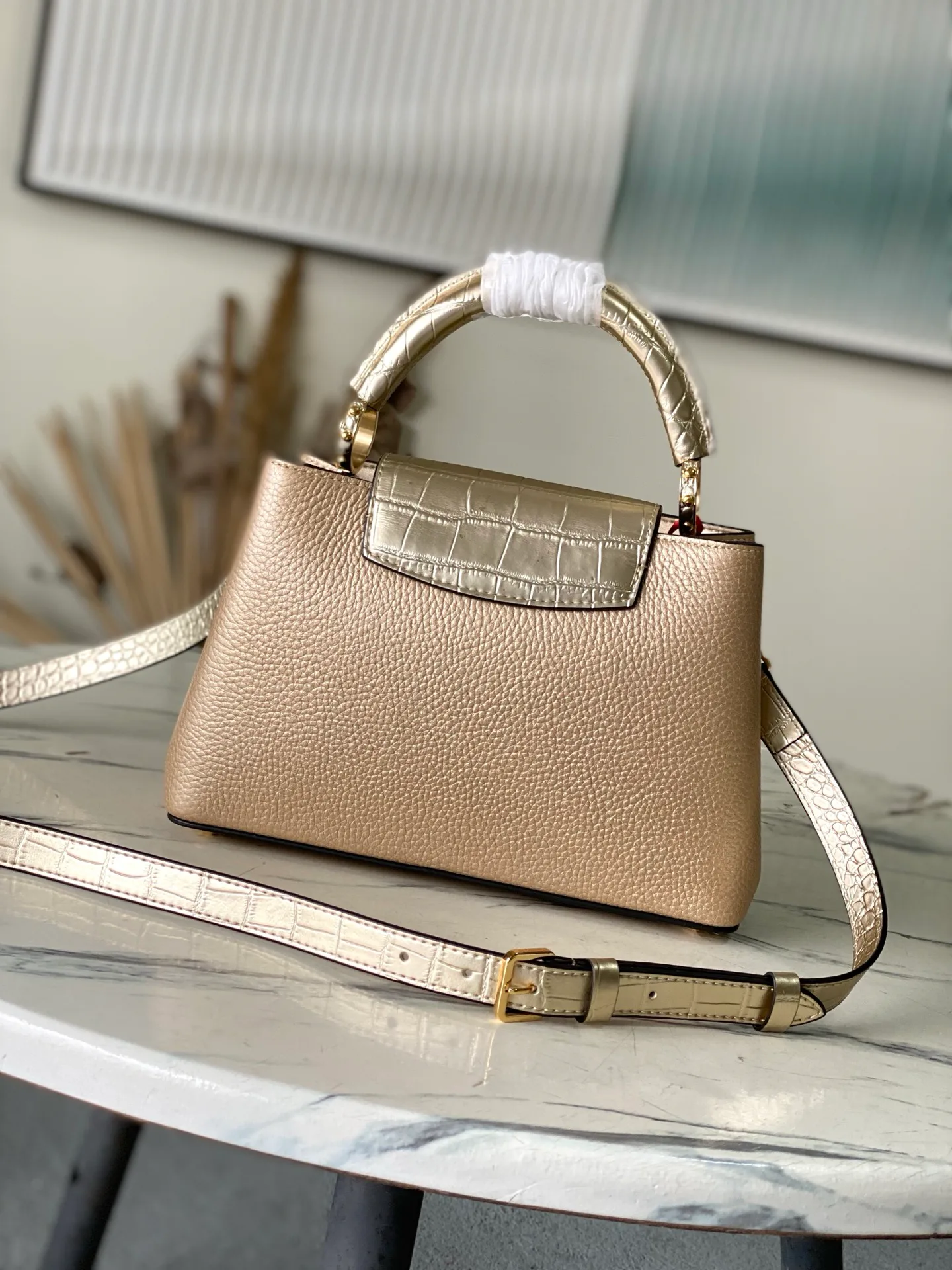 Классические Сумки Женские Louis Vuitton 17450395