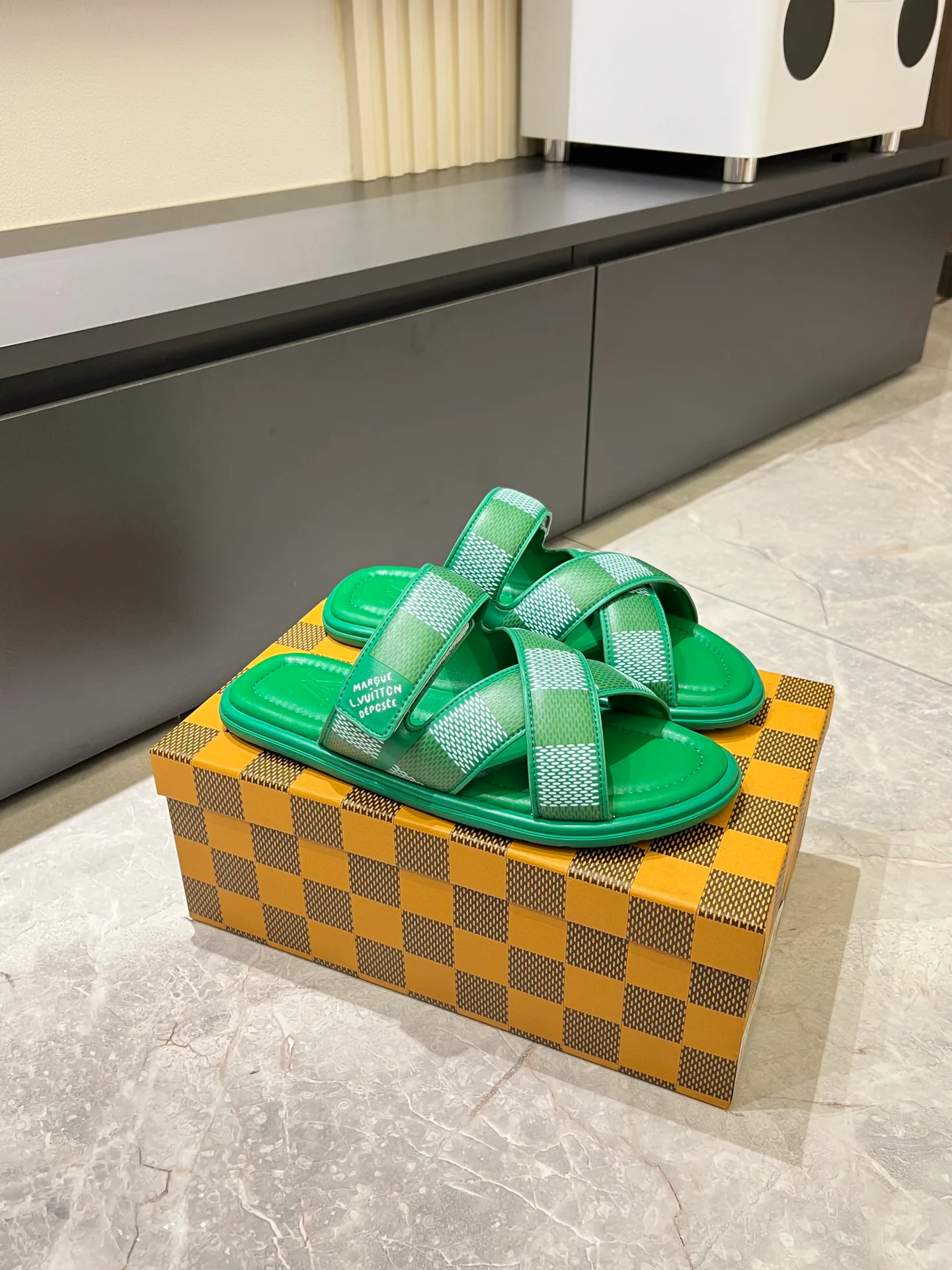 Шлепанцы Мужские Louis Vuitton 5070826