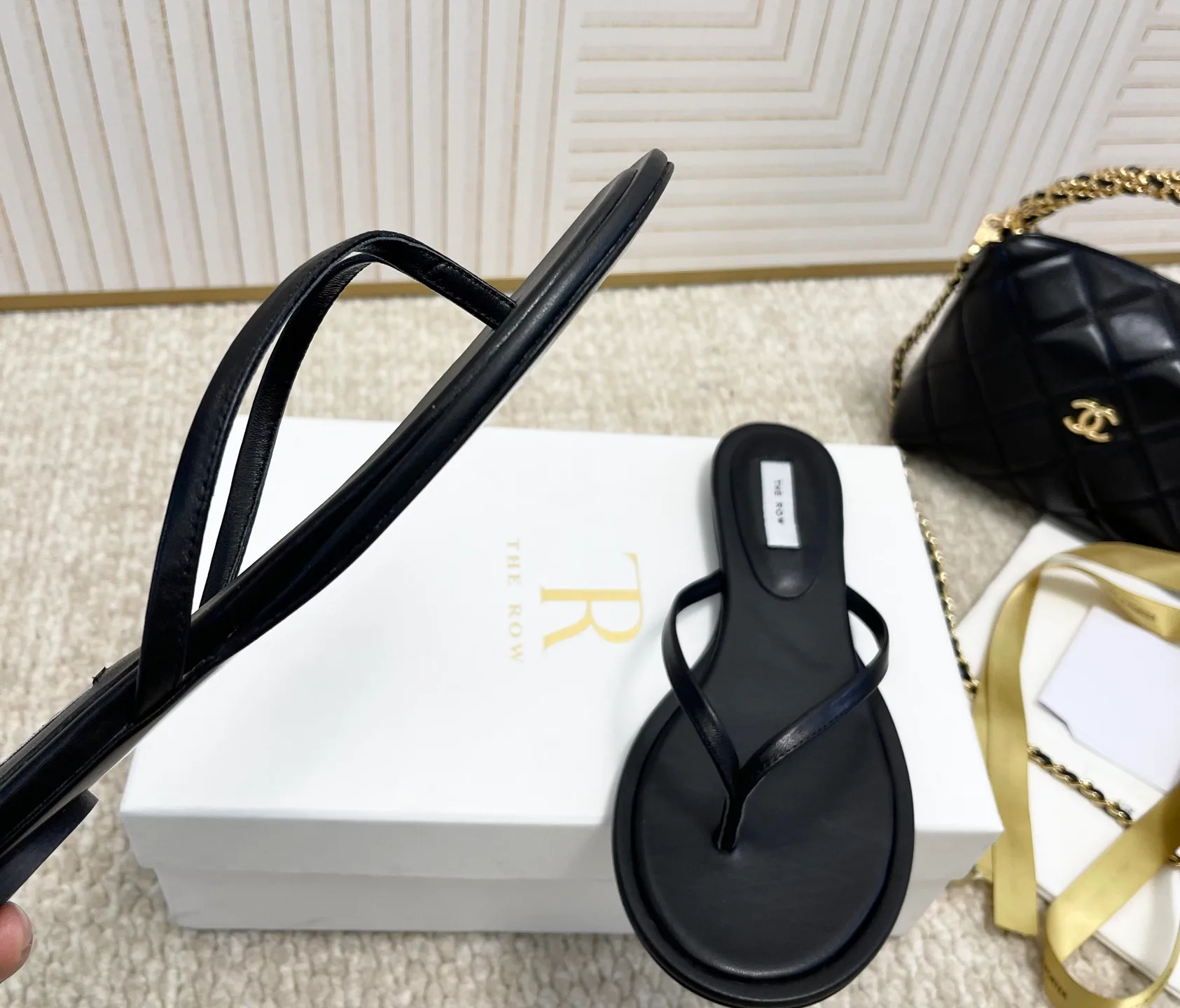 Шлепанцы Женские The Row 491990