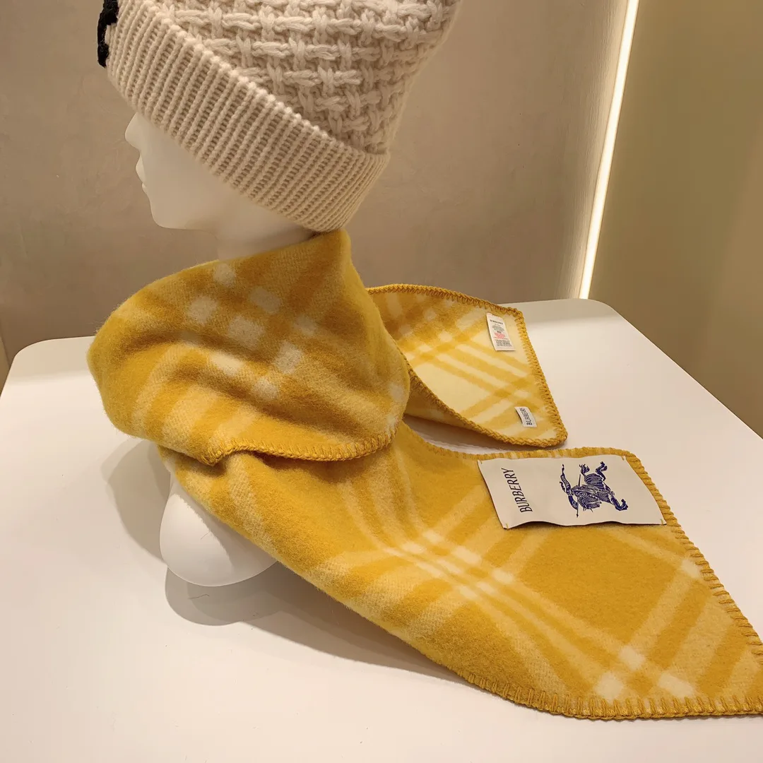 Шарфы Burberry 347508