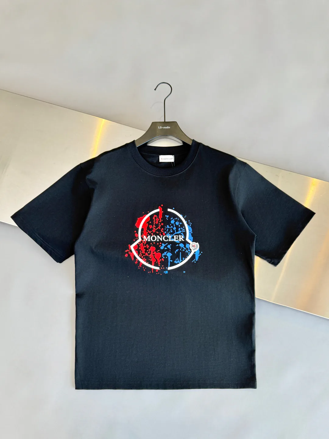 Футболки Женские Moncler 11615933