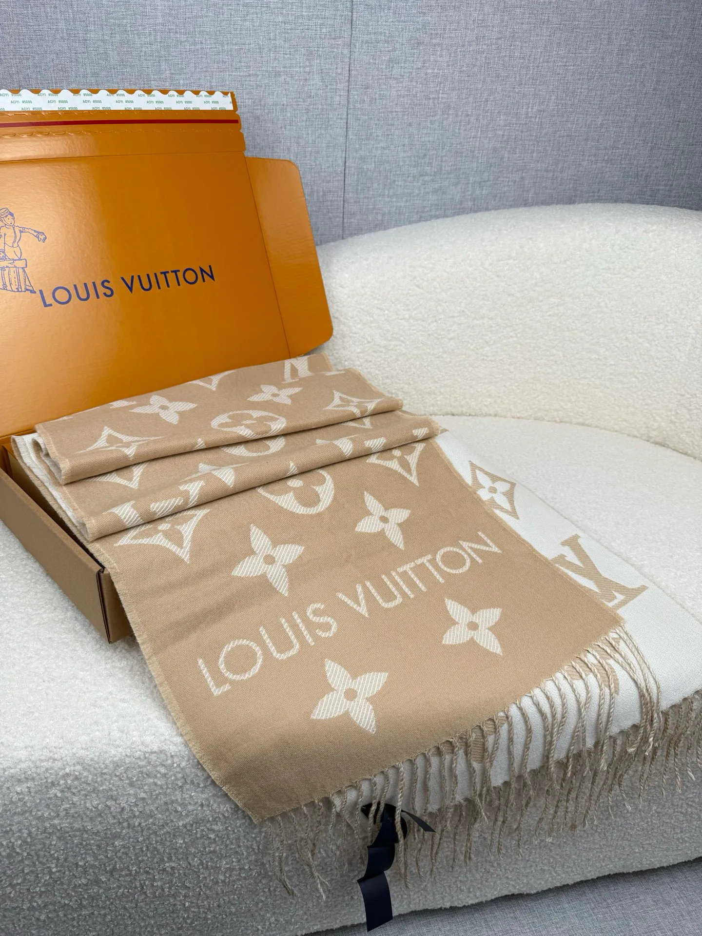 Шарфы Louis Vuitton 1422227