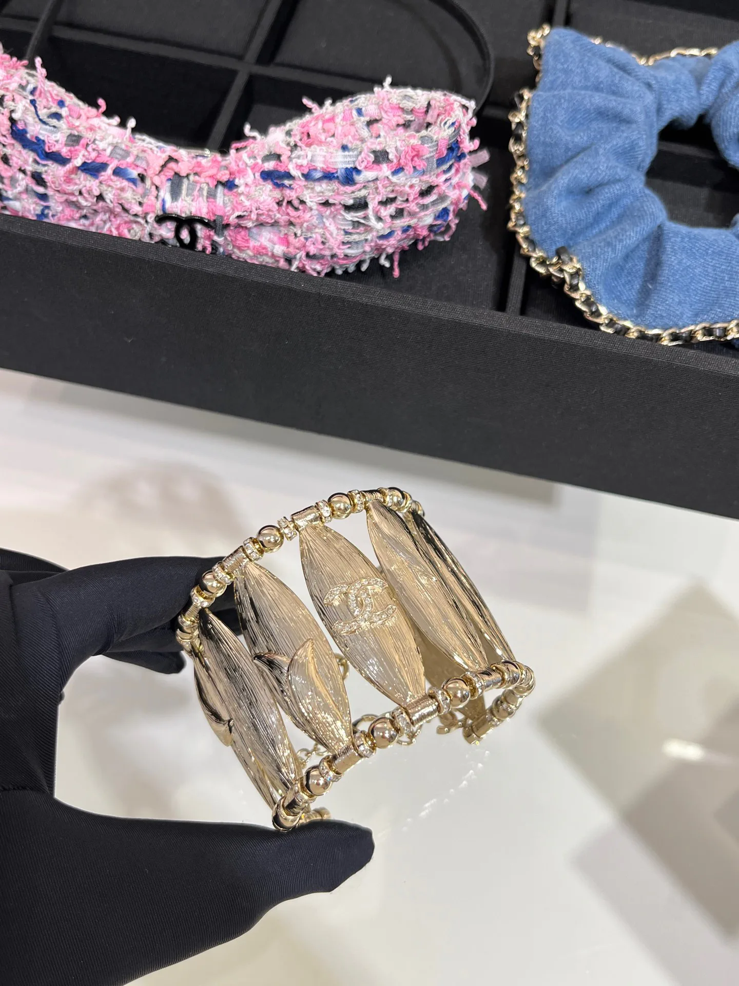 Бижутерия Chanel 12811945