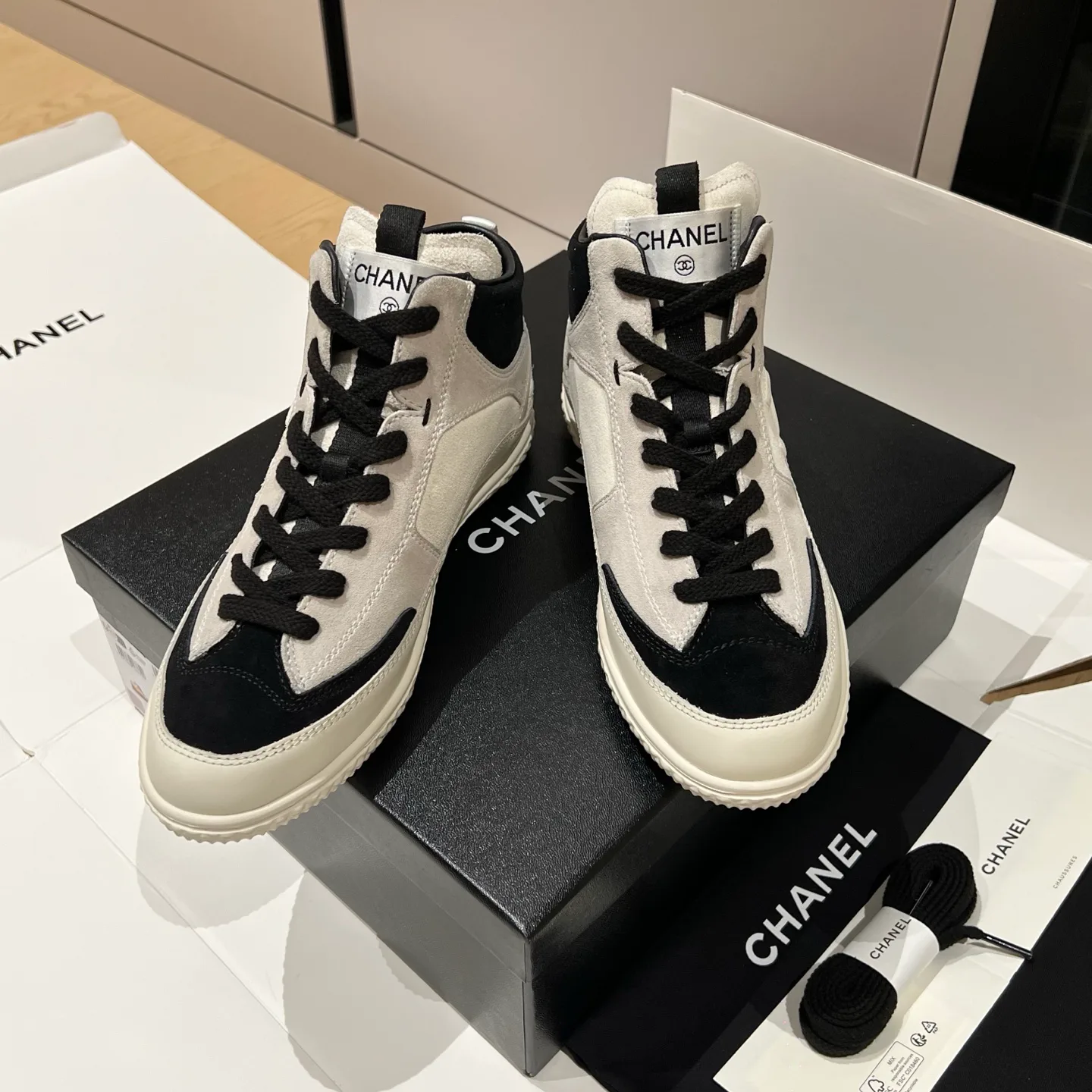 Кроссовки Женские Chanel 5791342