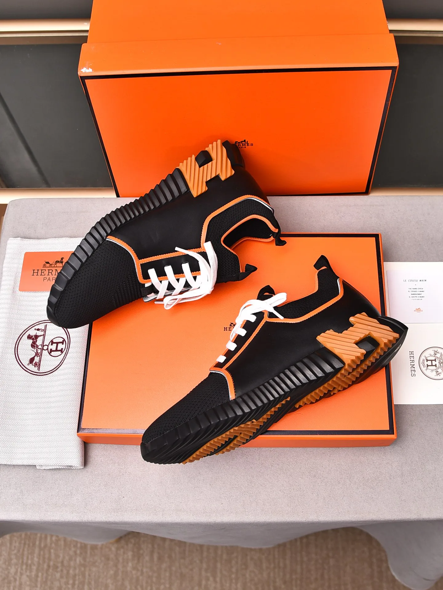 Кроссовки Женские Hermes 1277032