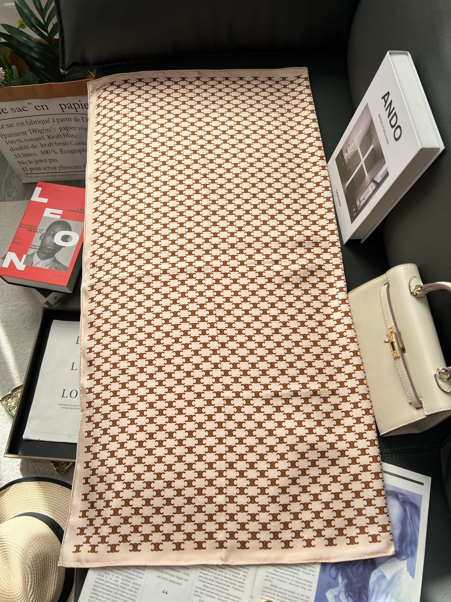 Шарфы Celine 13351604