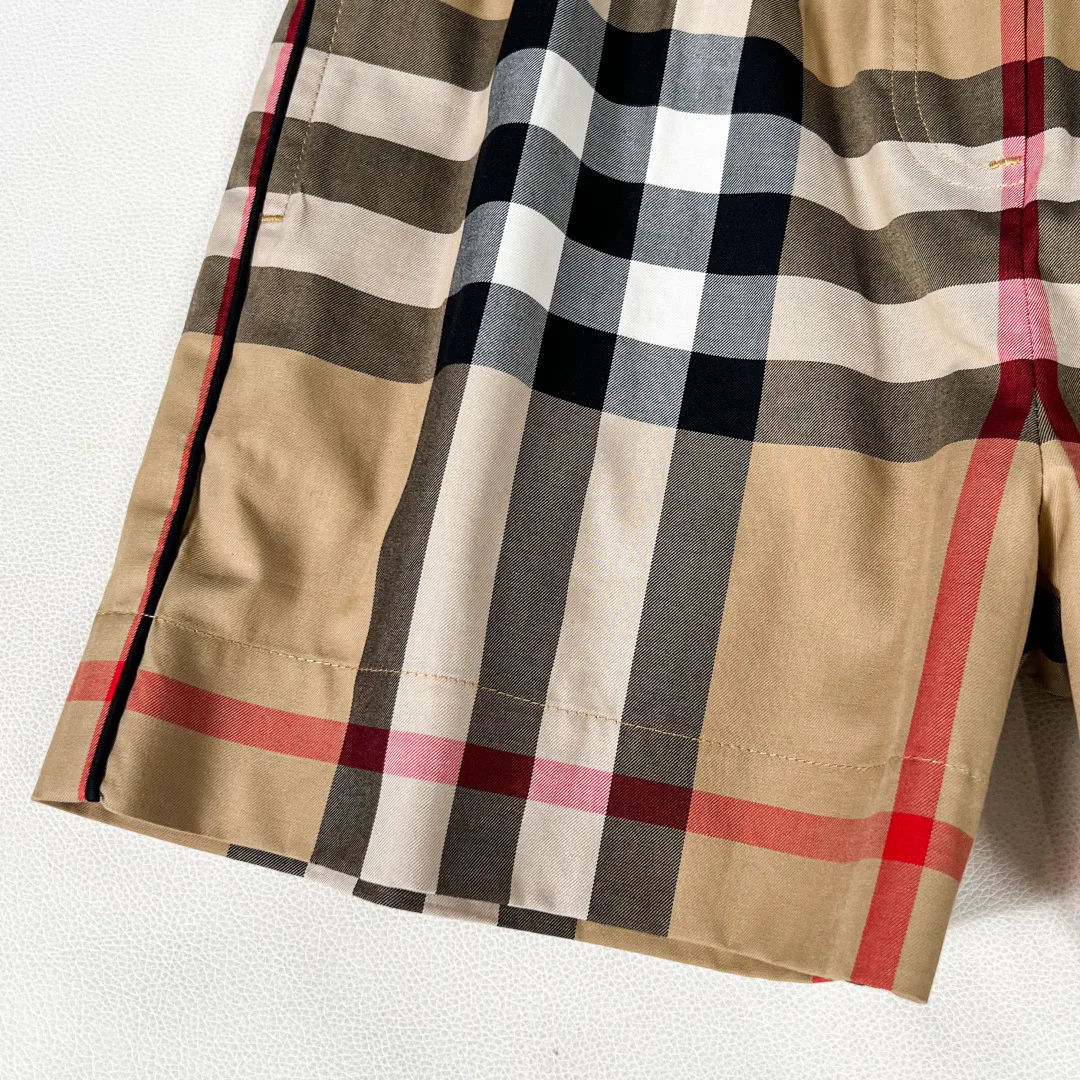 Шорты Женские Burberry 13554199