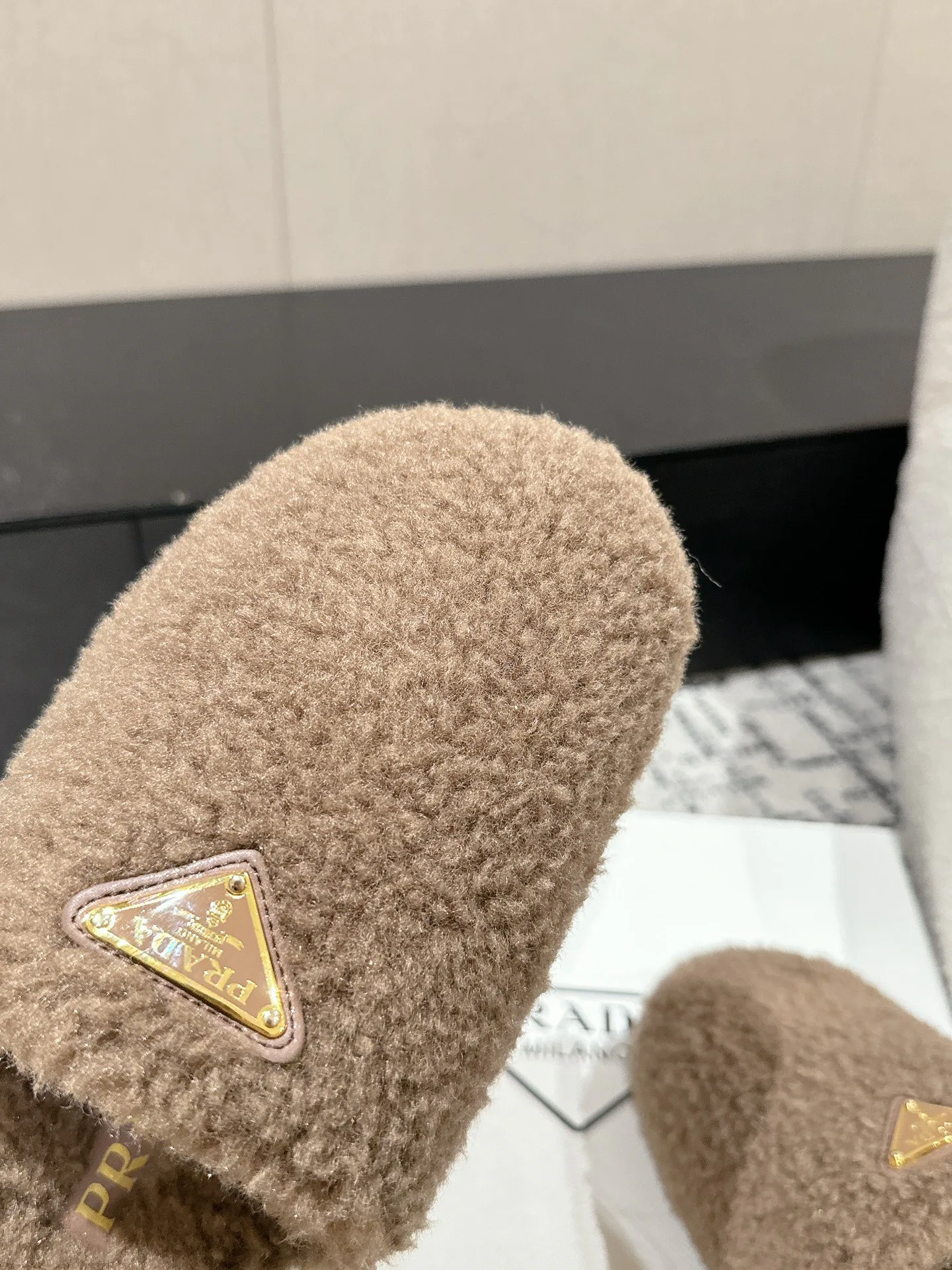 Тапочки Женские Prada 442459