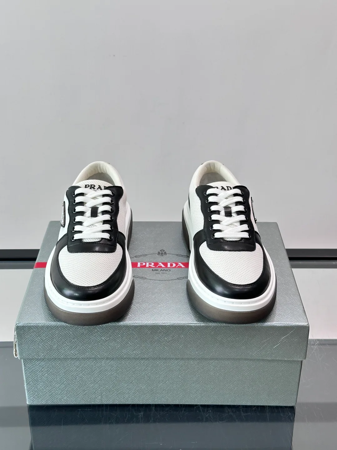 Кроссовки Мужские Prada 17913726