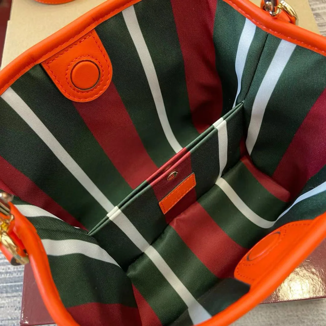 Классические Сумки Женские Gucci 11394902