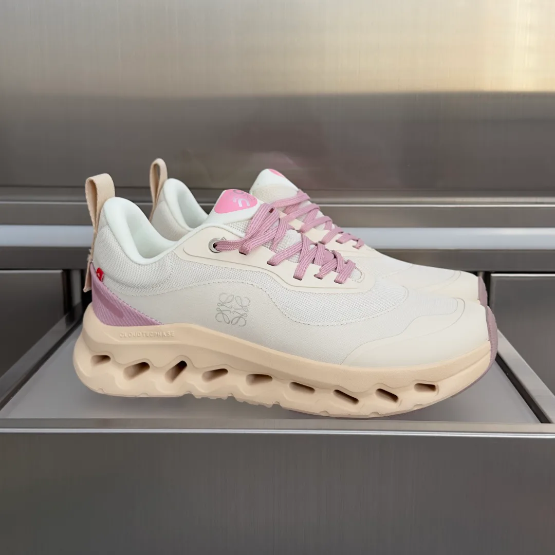 Кроссовки Женские Loewe 11235217