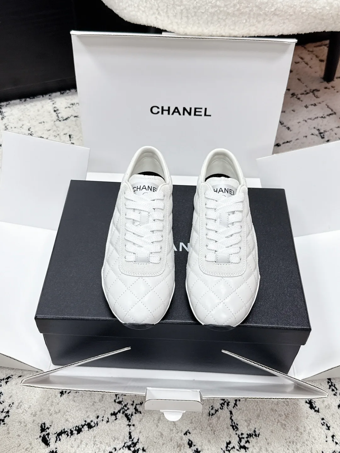Кроссовки Женские Chanel 13168401