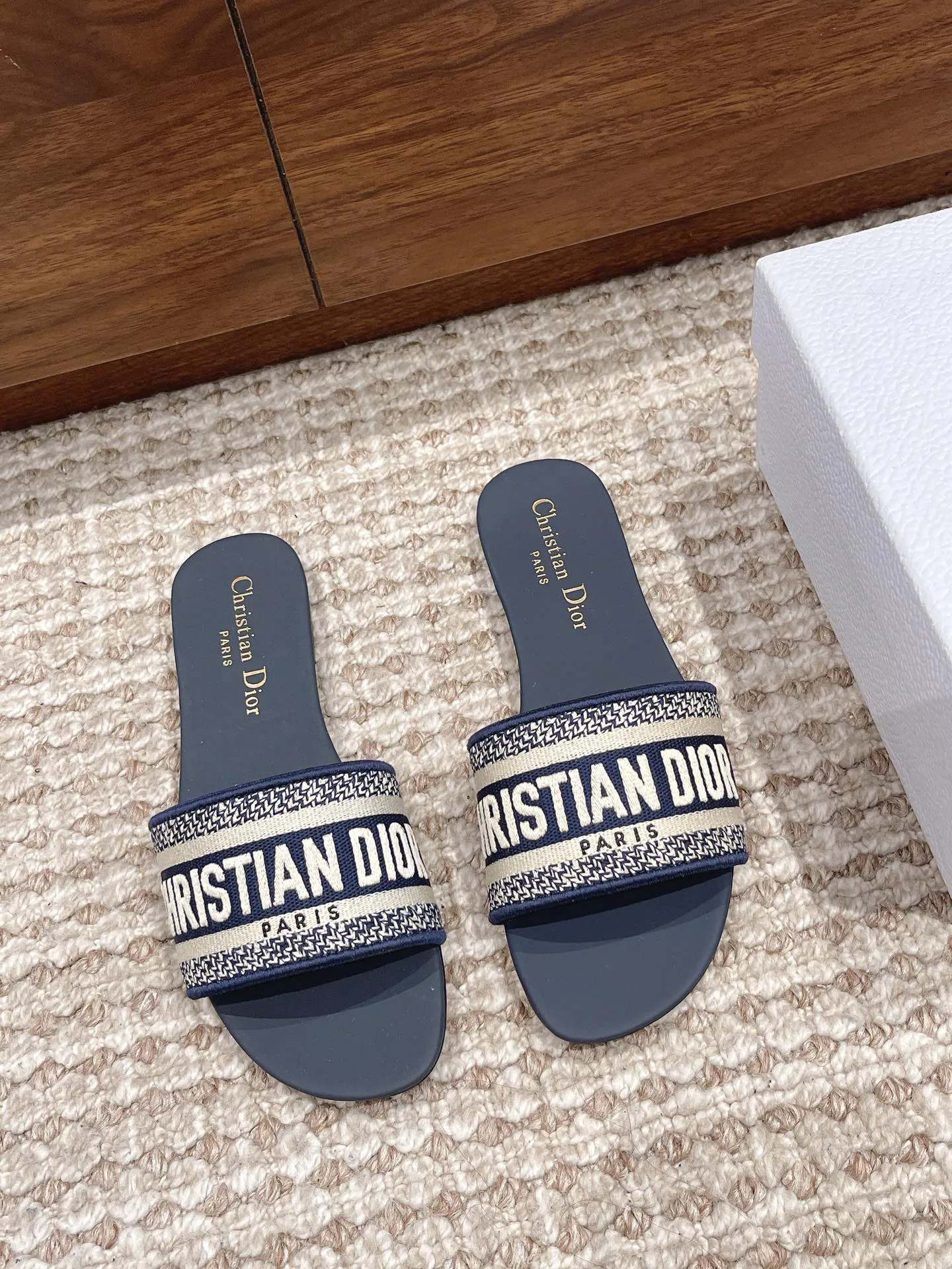 Шлепанцы Женские Christian Dior 11600073