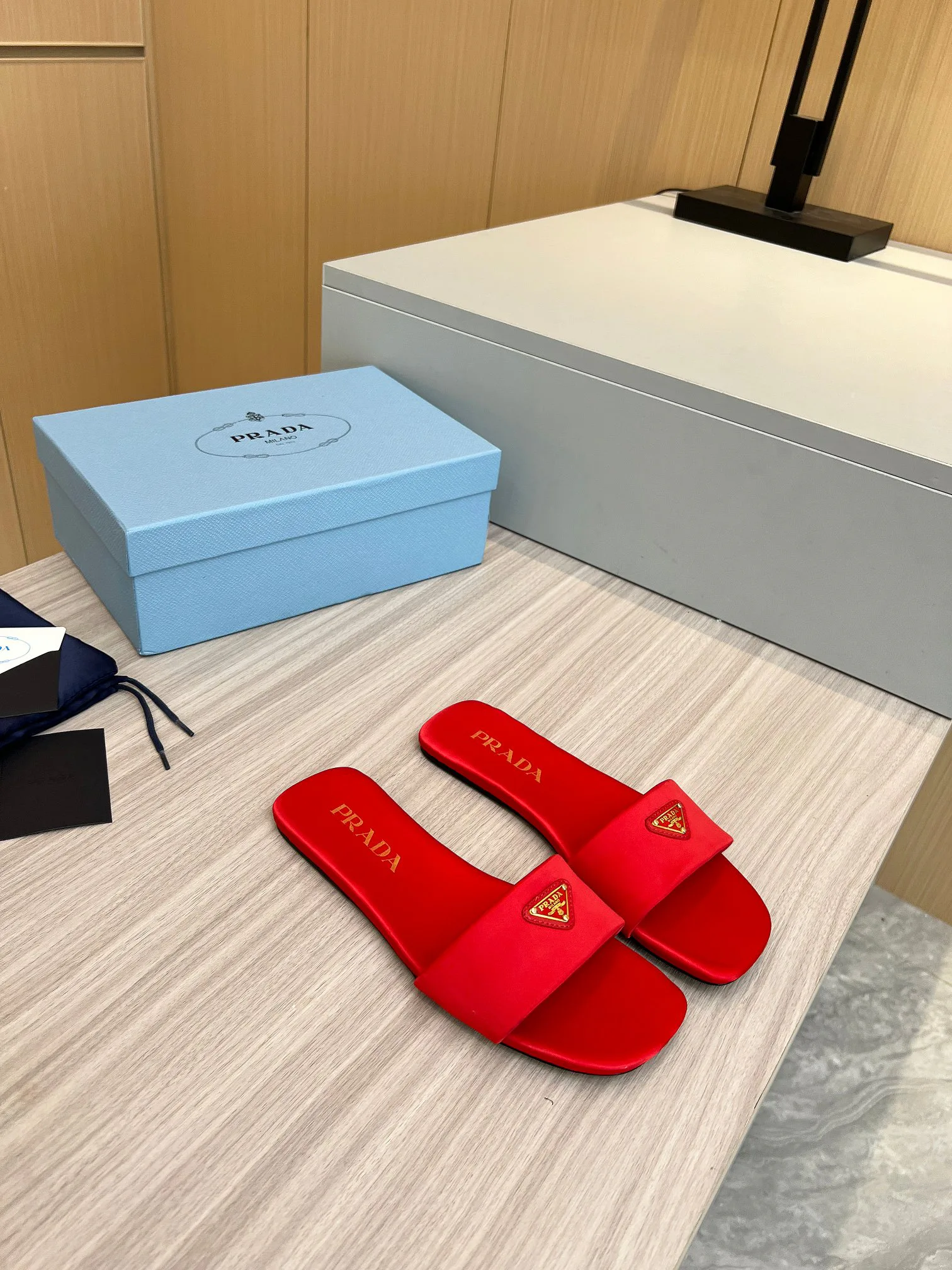 Босоножки Женские Prada 11386436