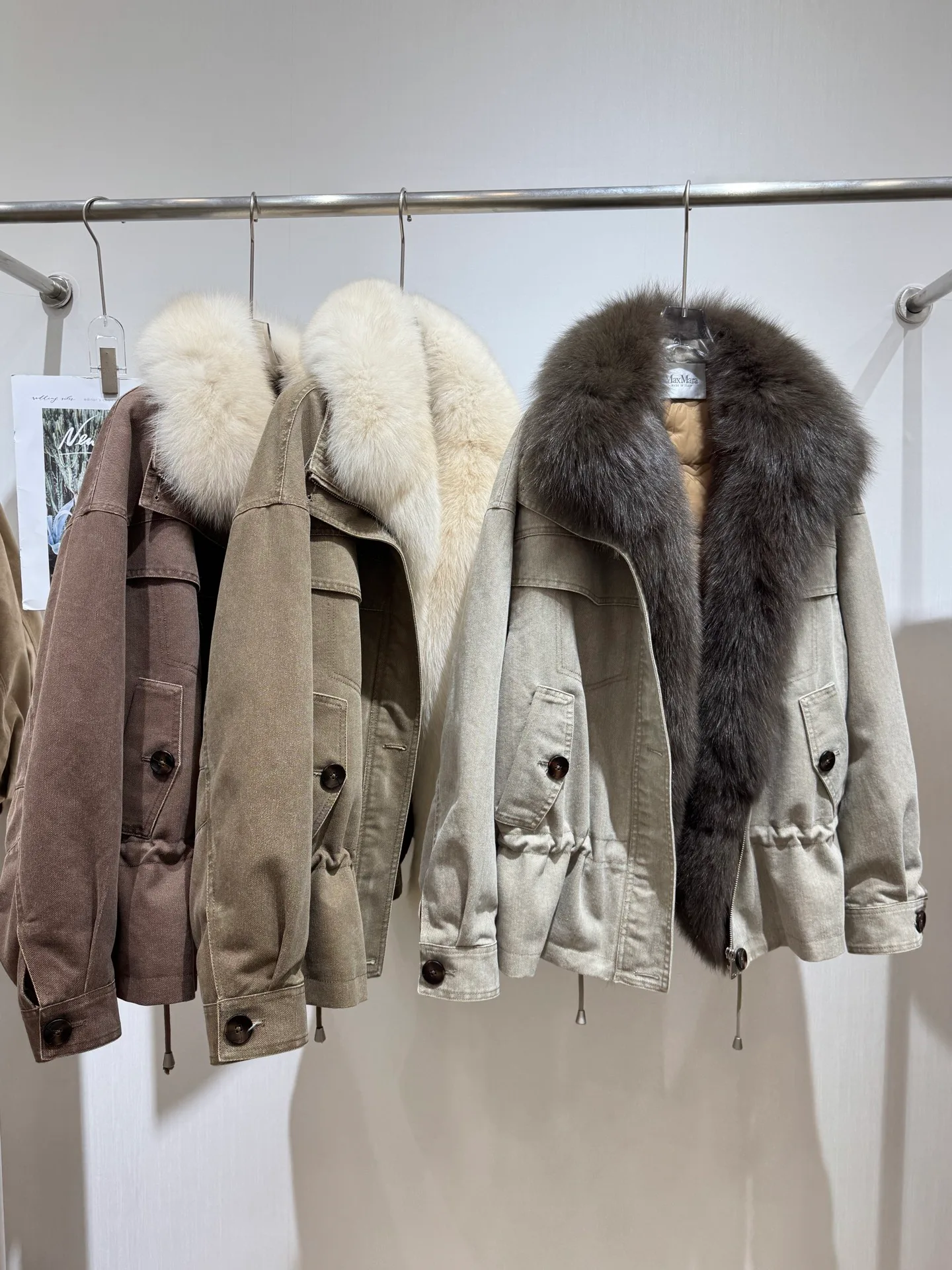 Куртки И Пуховики Женские Max Mara 18734860