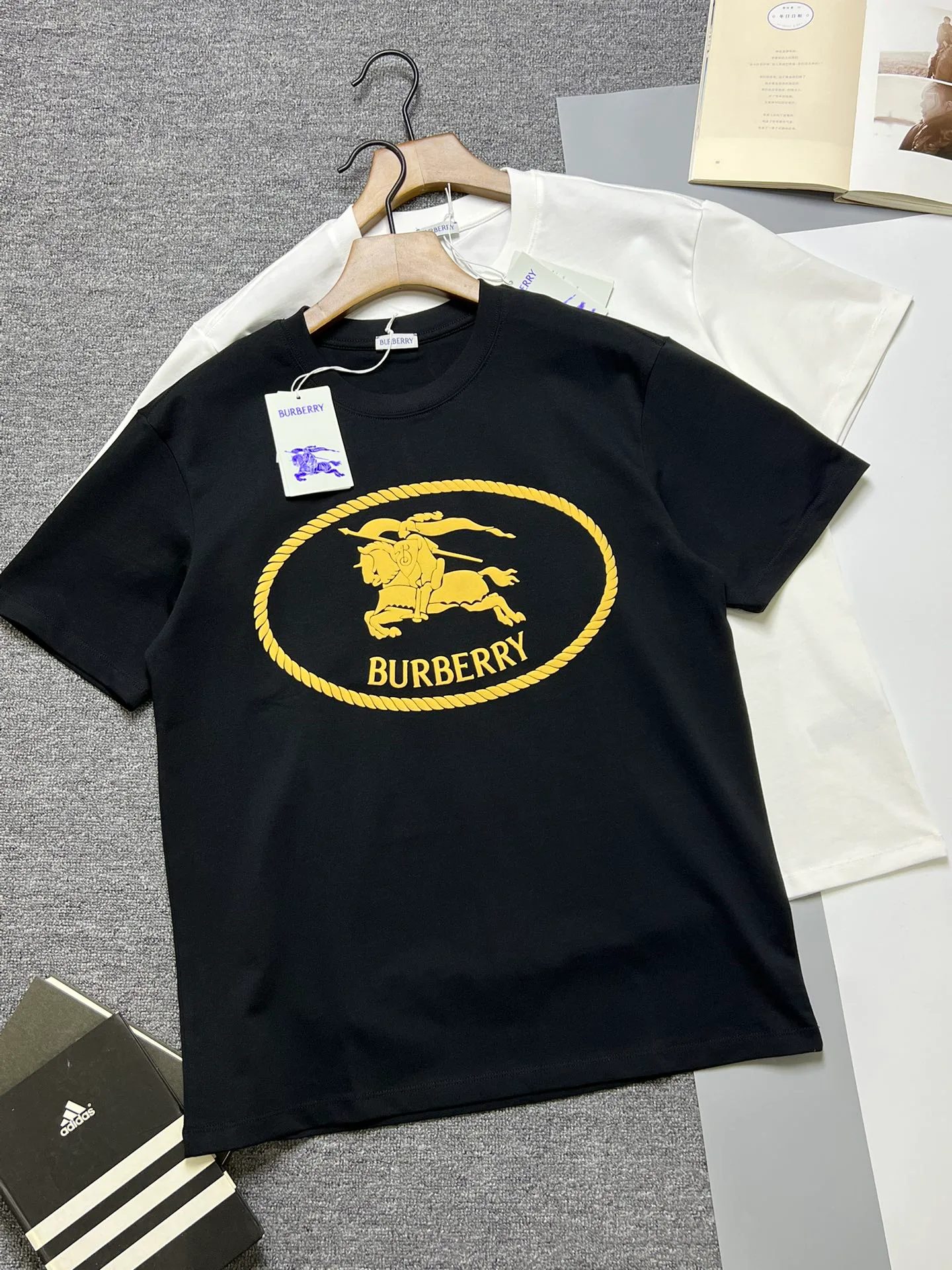 Футболки Женские Burberry 1266515