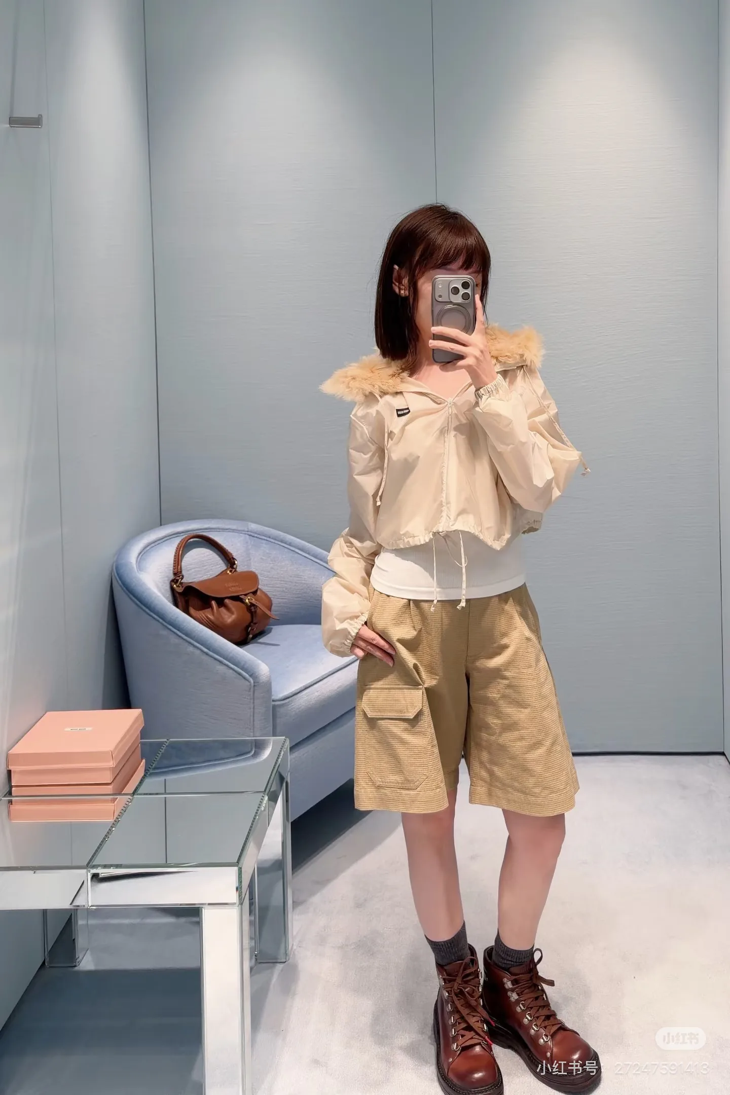 Куртки И Пуховики Женские Miu Miu 18108321