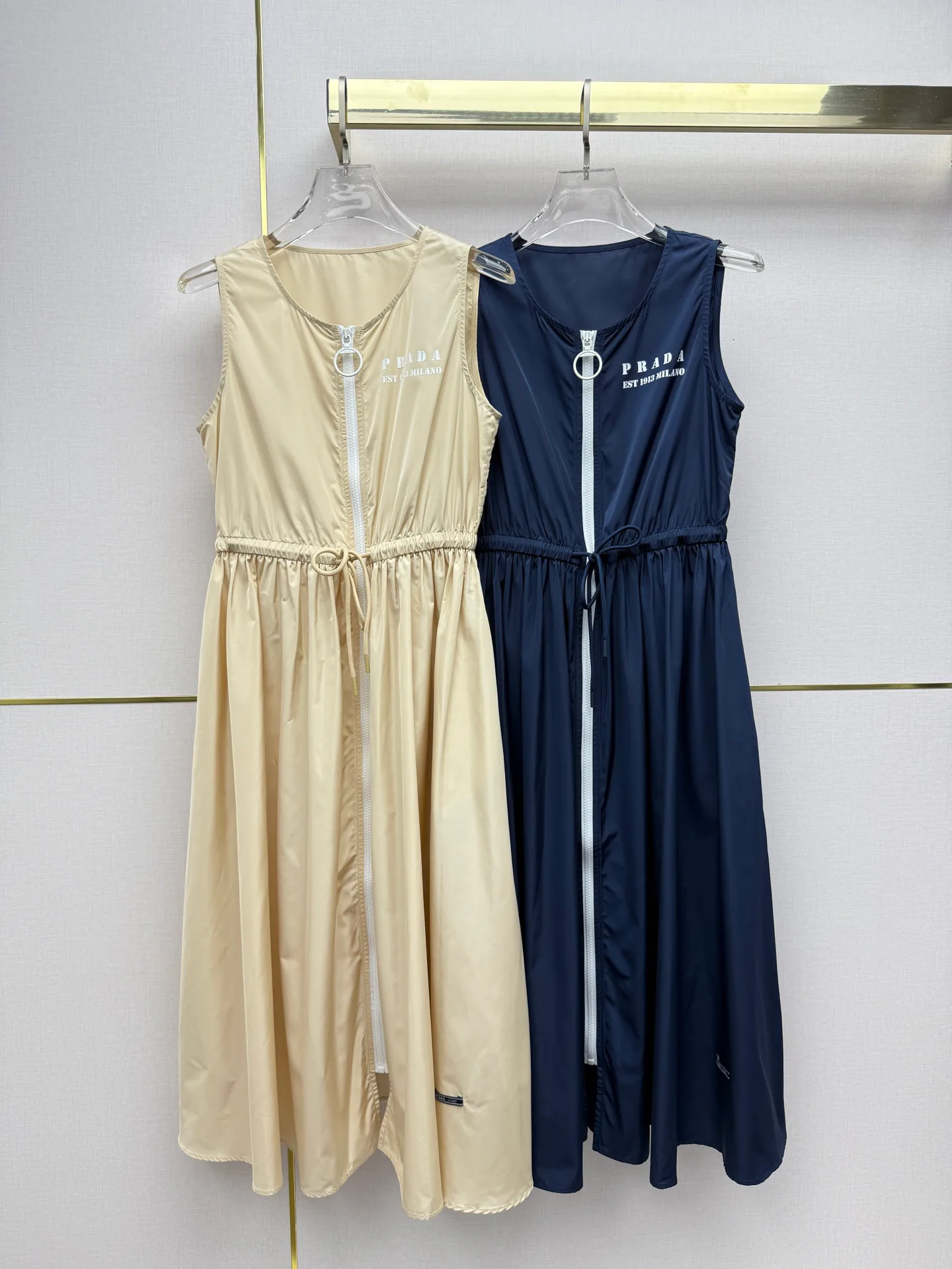 Платья Женские Prada 10443259