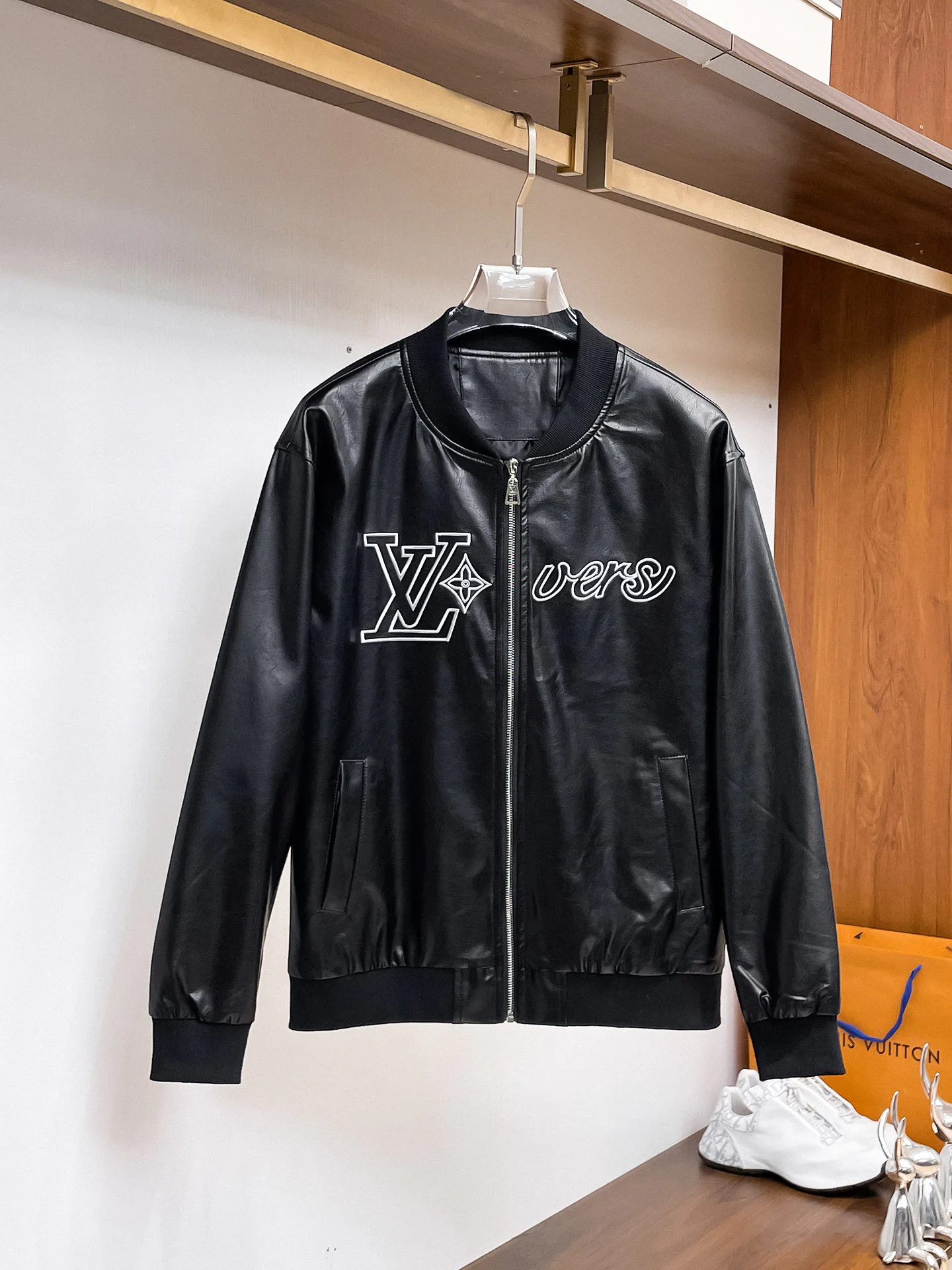 Кожаные Куртки И Дублёнки Мужские Louis Vuitton 18197256
