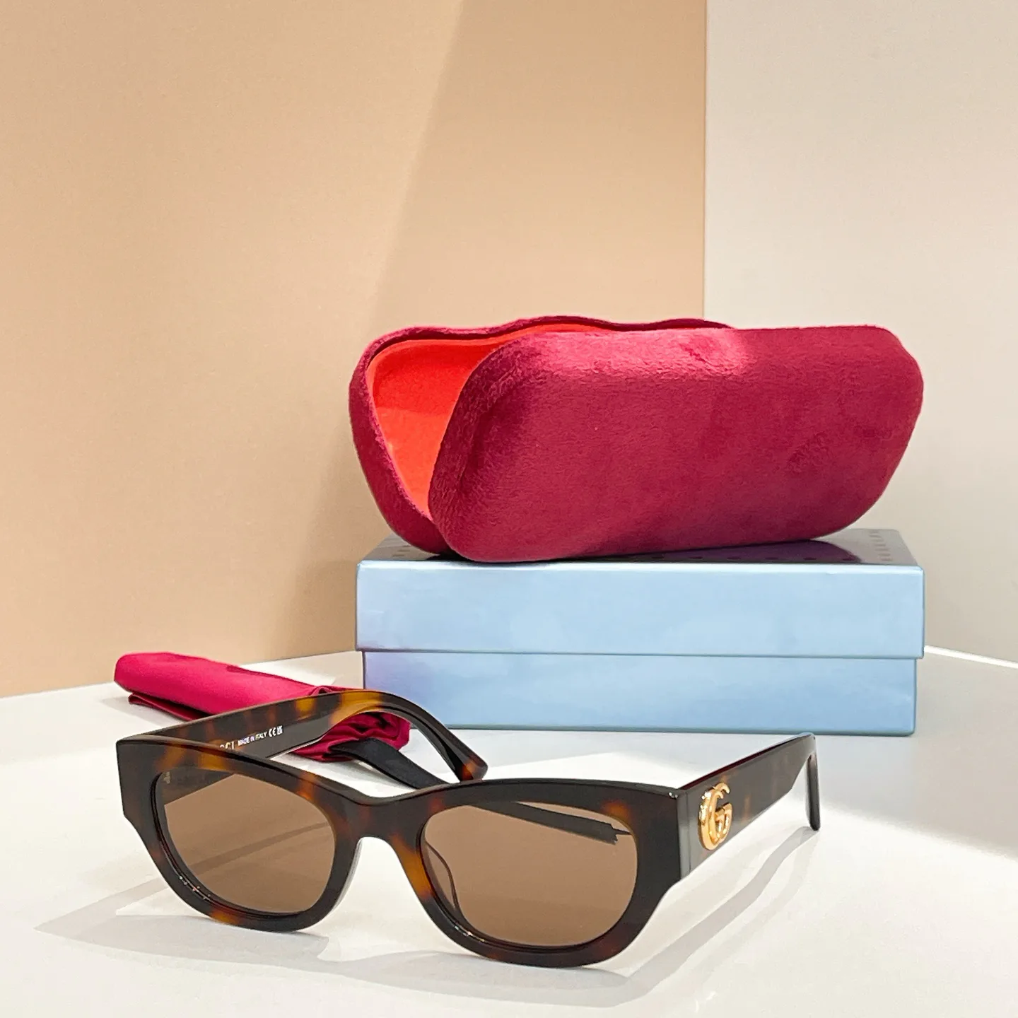 Очки Gucci 231892