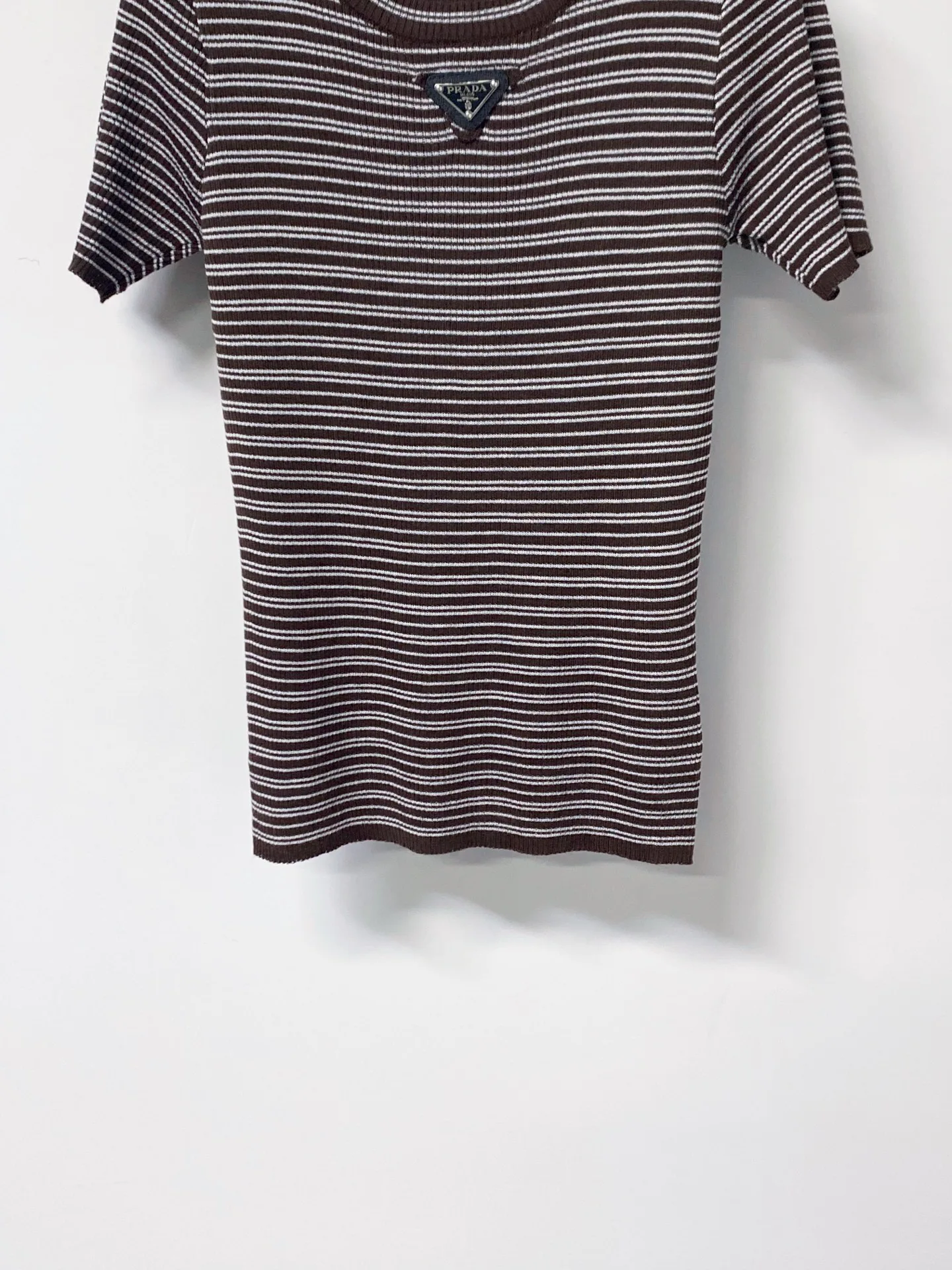 Футболки Женские Prada 17423884