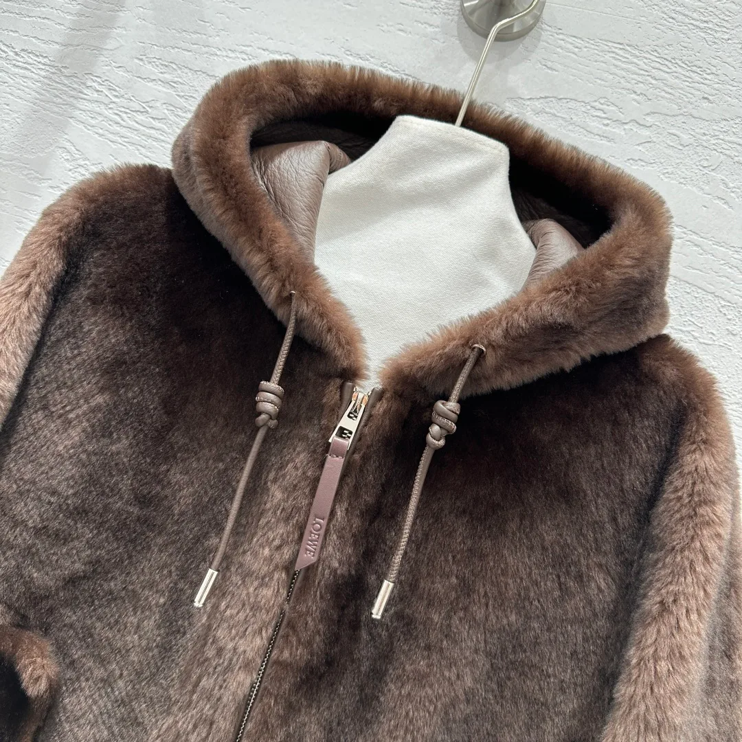 Шубы Женские Loewe 558900