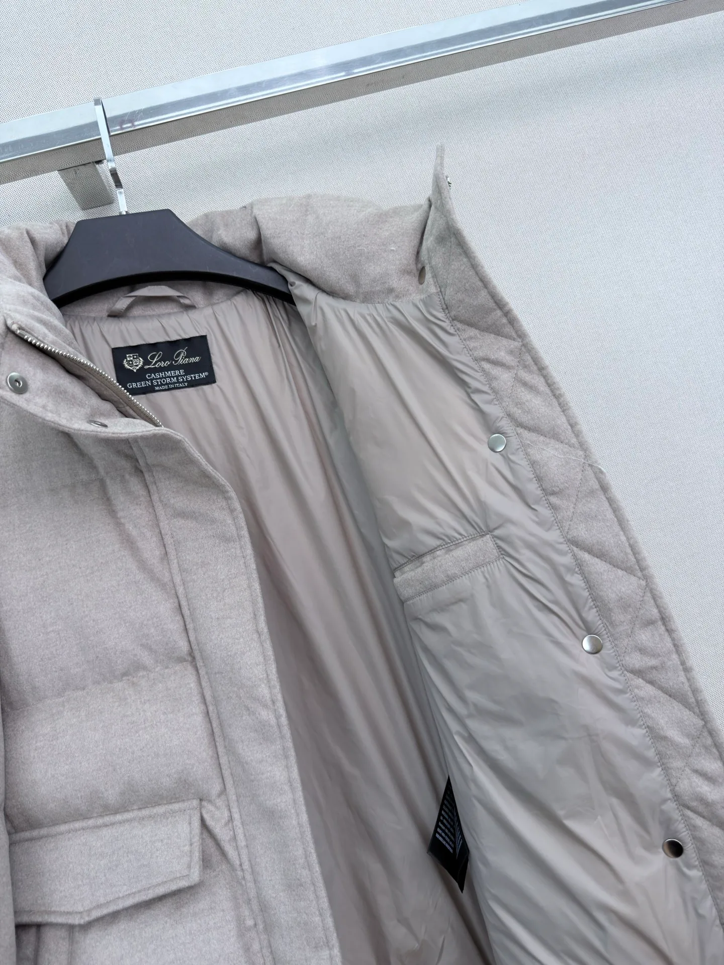 Куртки И Пуховики Женские Loro Piana 18108714