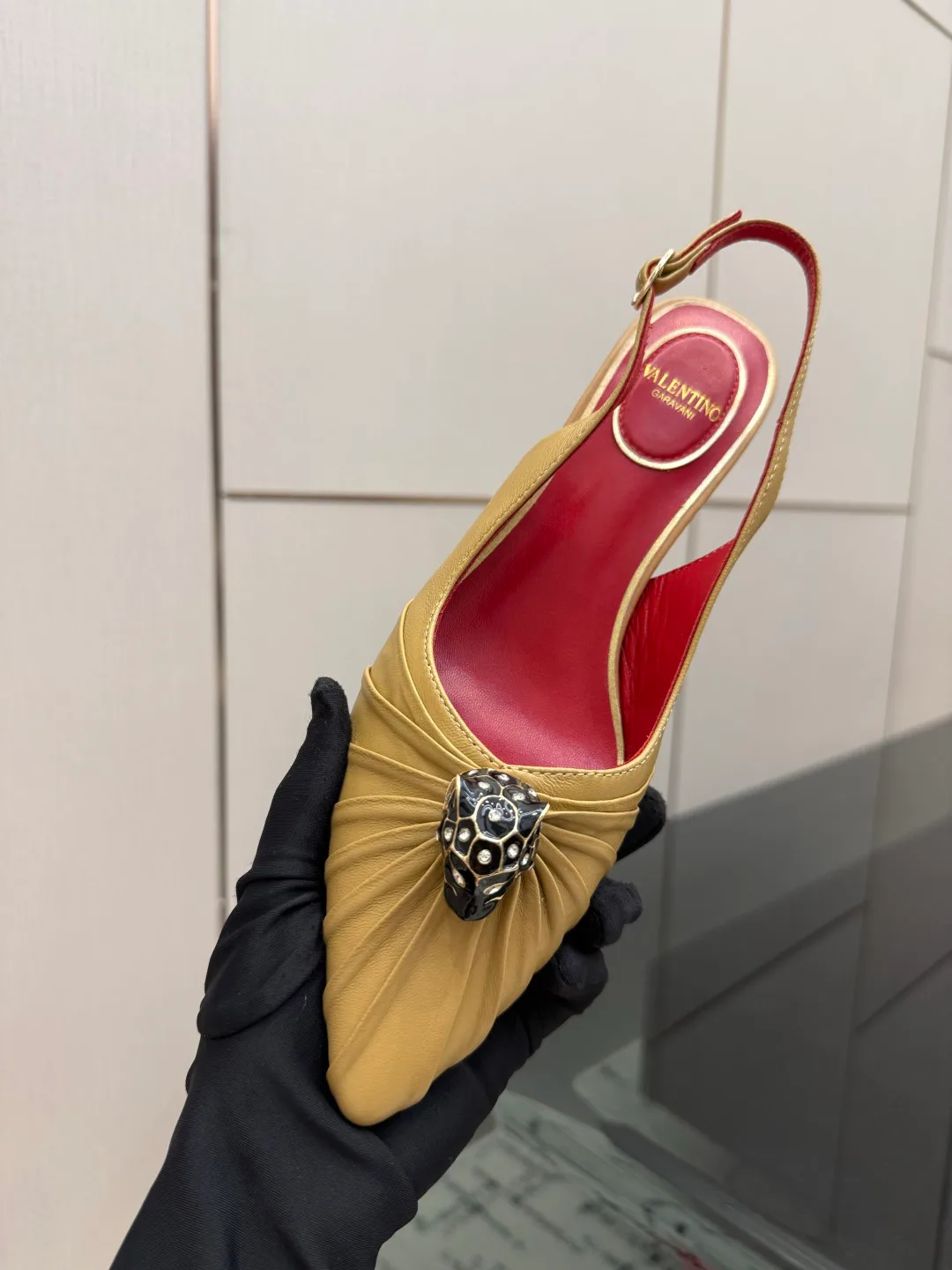 Босоножки Женские Valentino 18049046