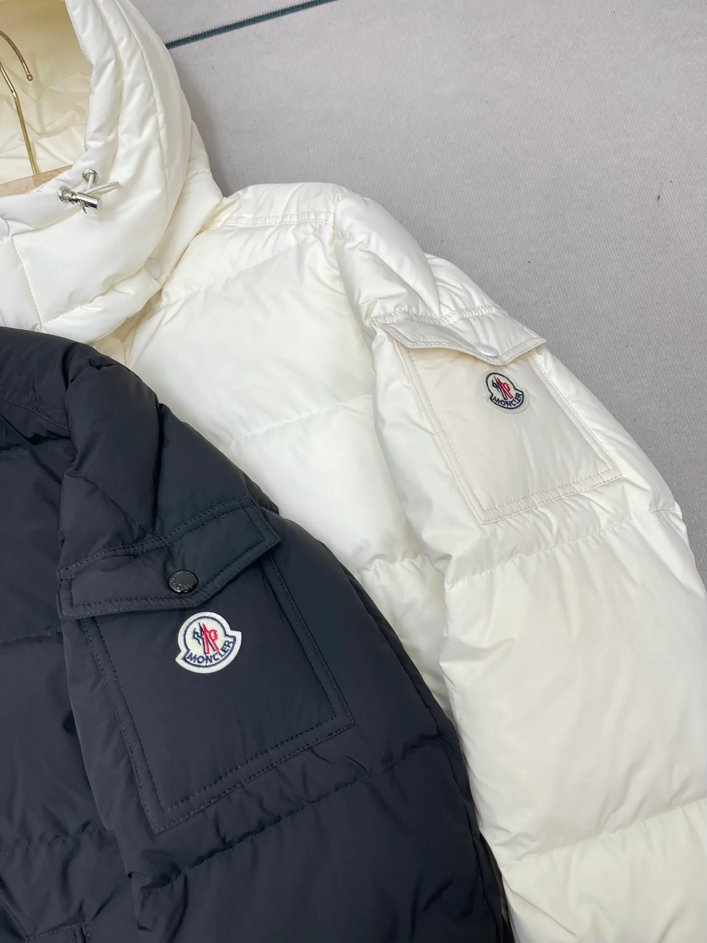 Куртки И Пуховики Женские Moncler 5379383