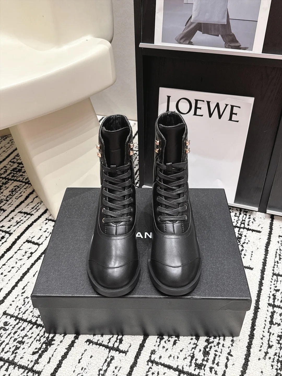 Ботинки Женские Chanel 18497863