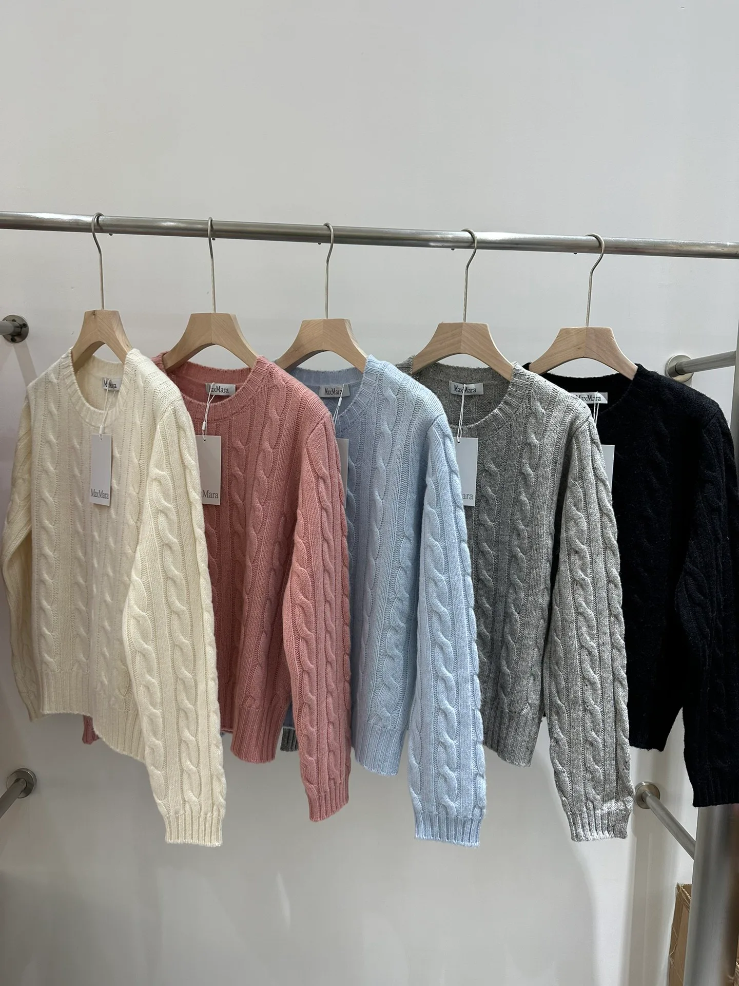 Джемперы Женские Max Mara 9832