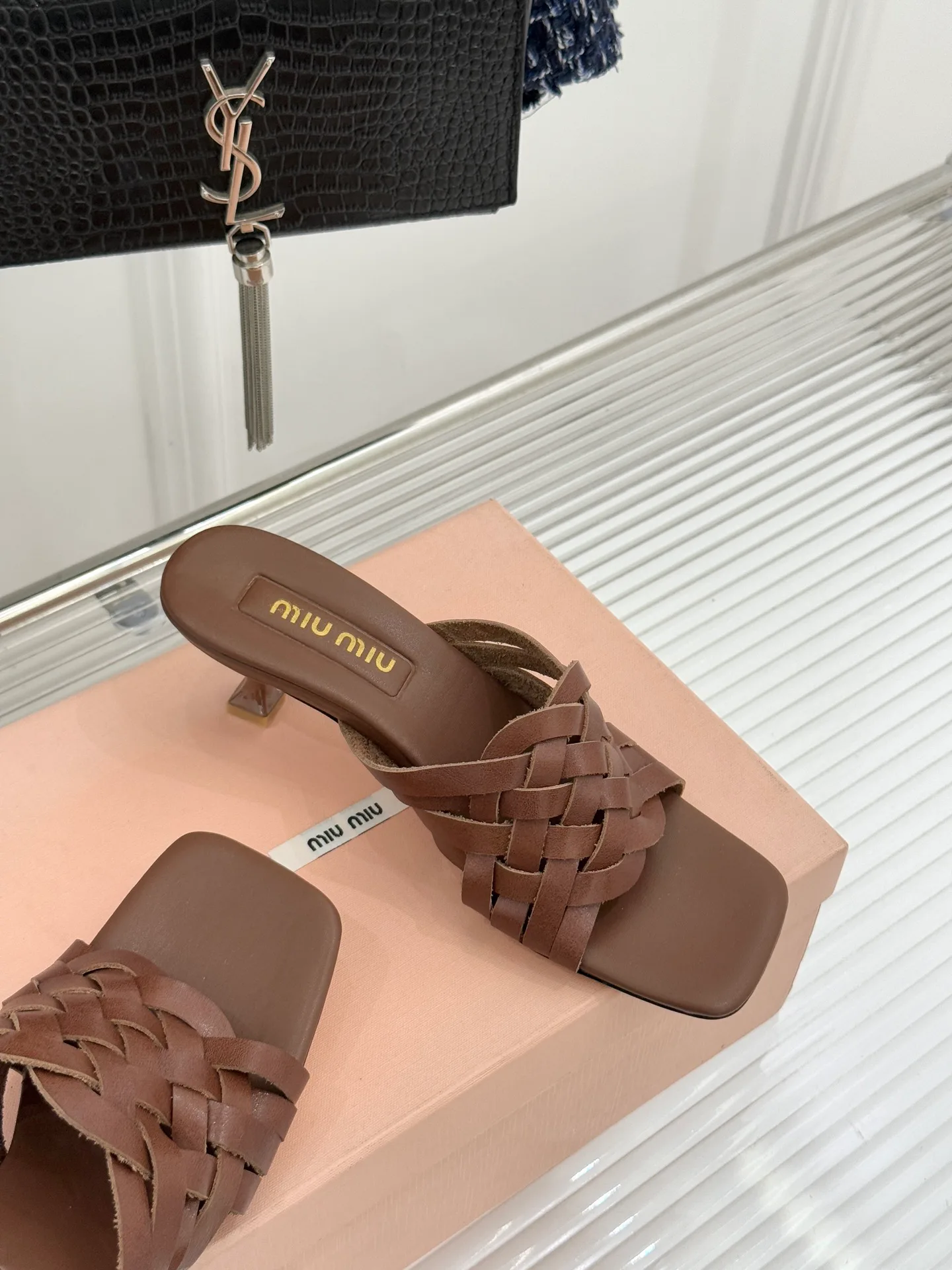 Босоножки Женские Miu Miu 11185310