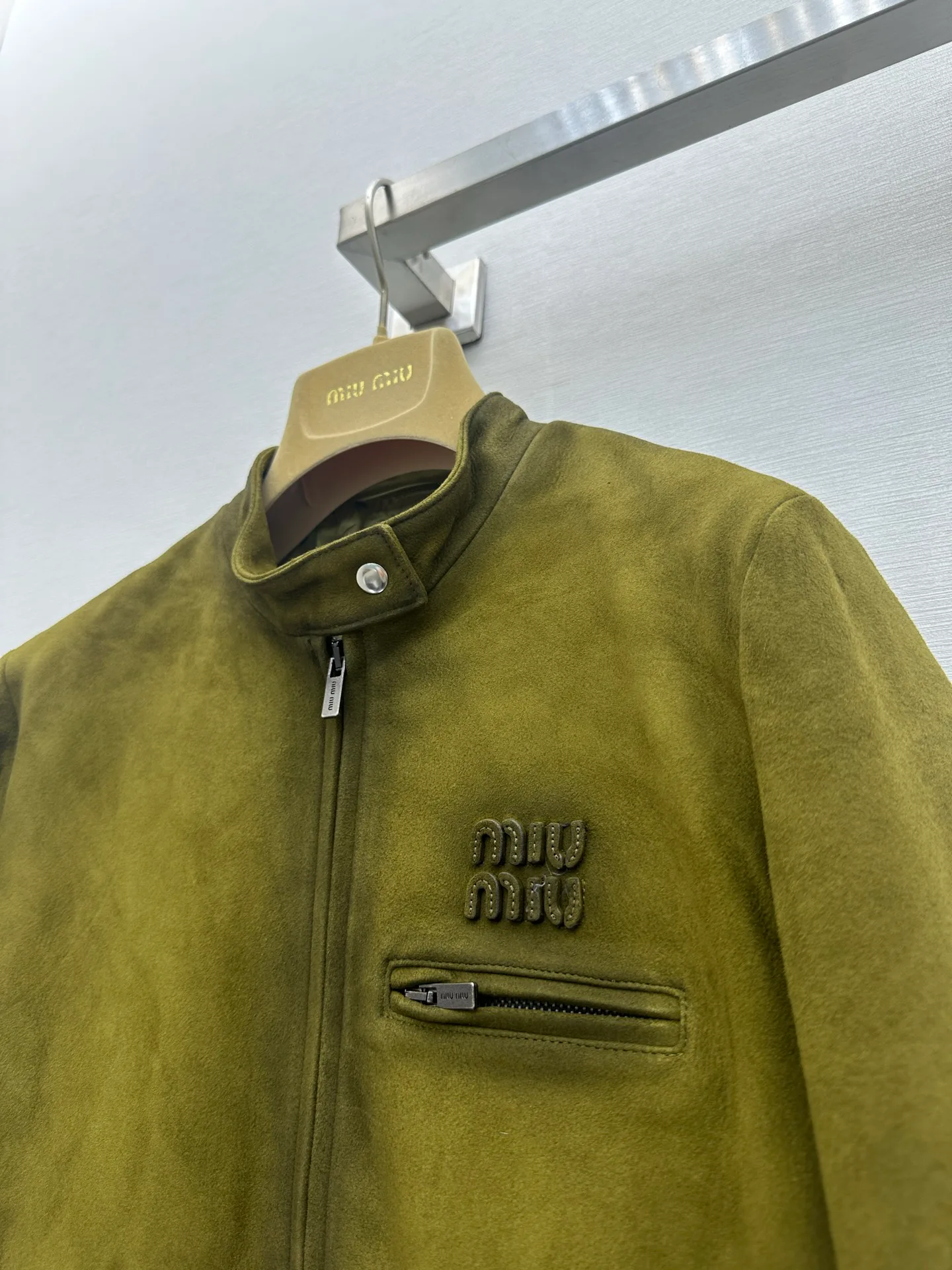 Кожаные Куртки И Дублёнки Женские Miu Miu 19046426