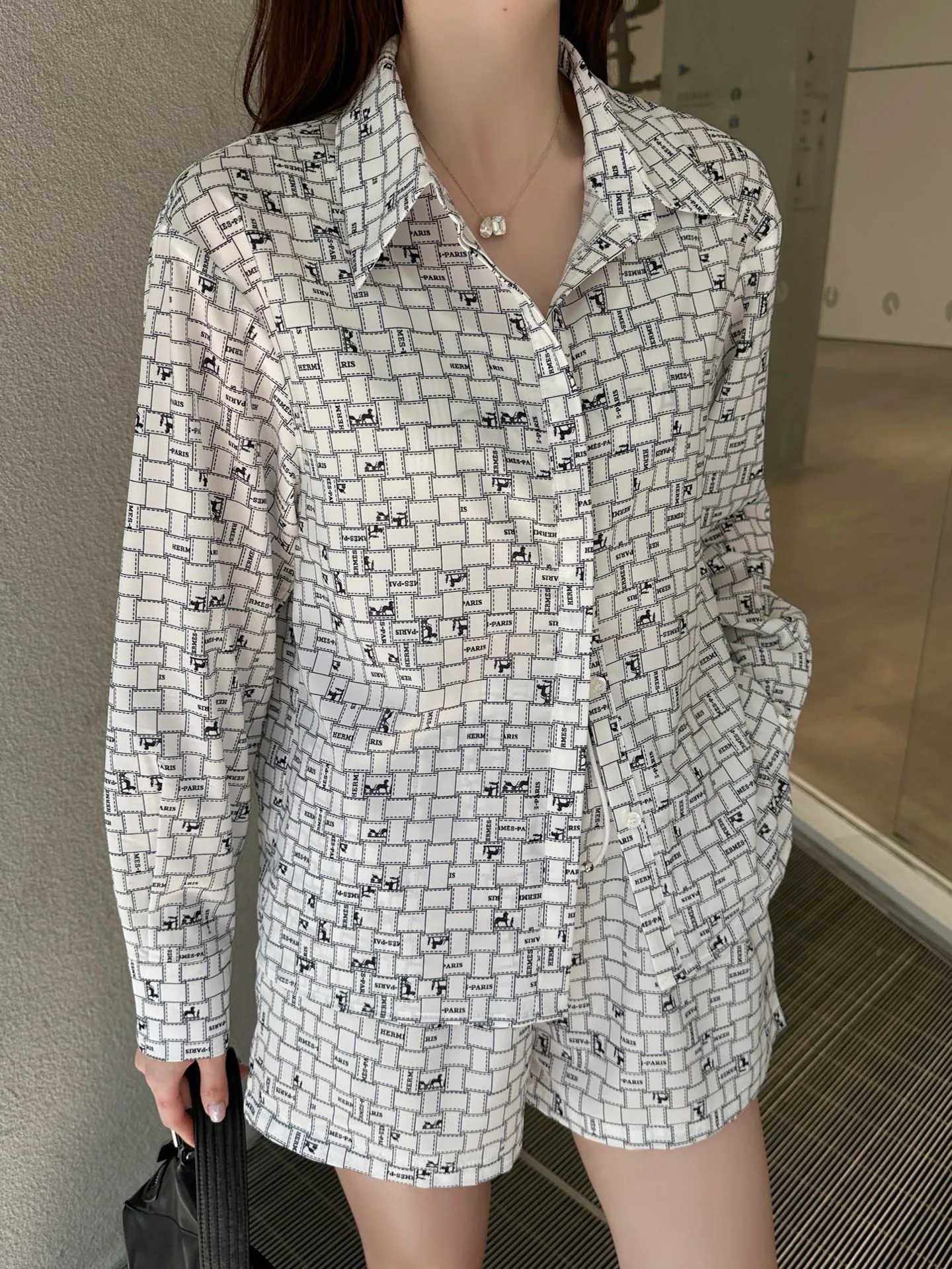 Шорты Женские Hermes 28979