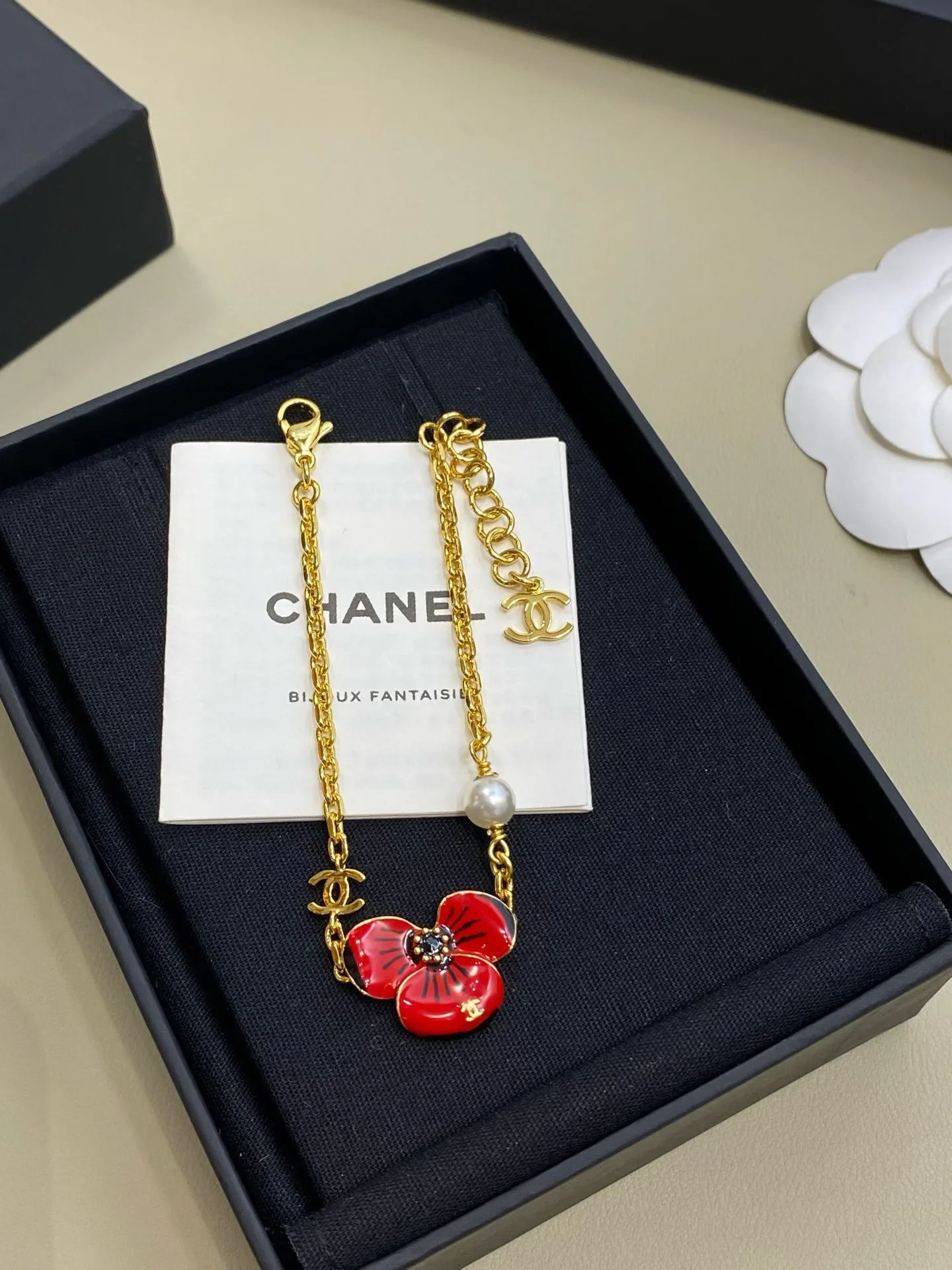 Бижутерия Chanel 18122425
