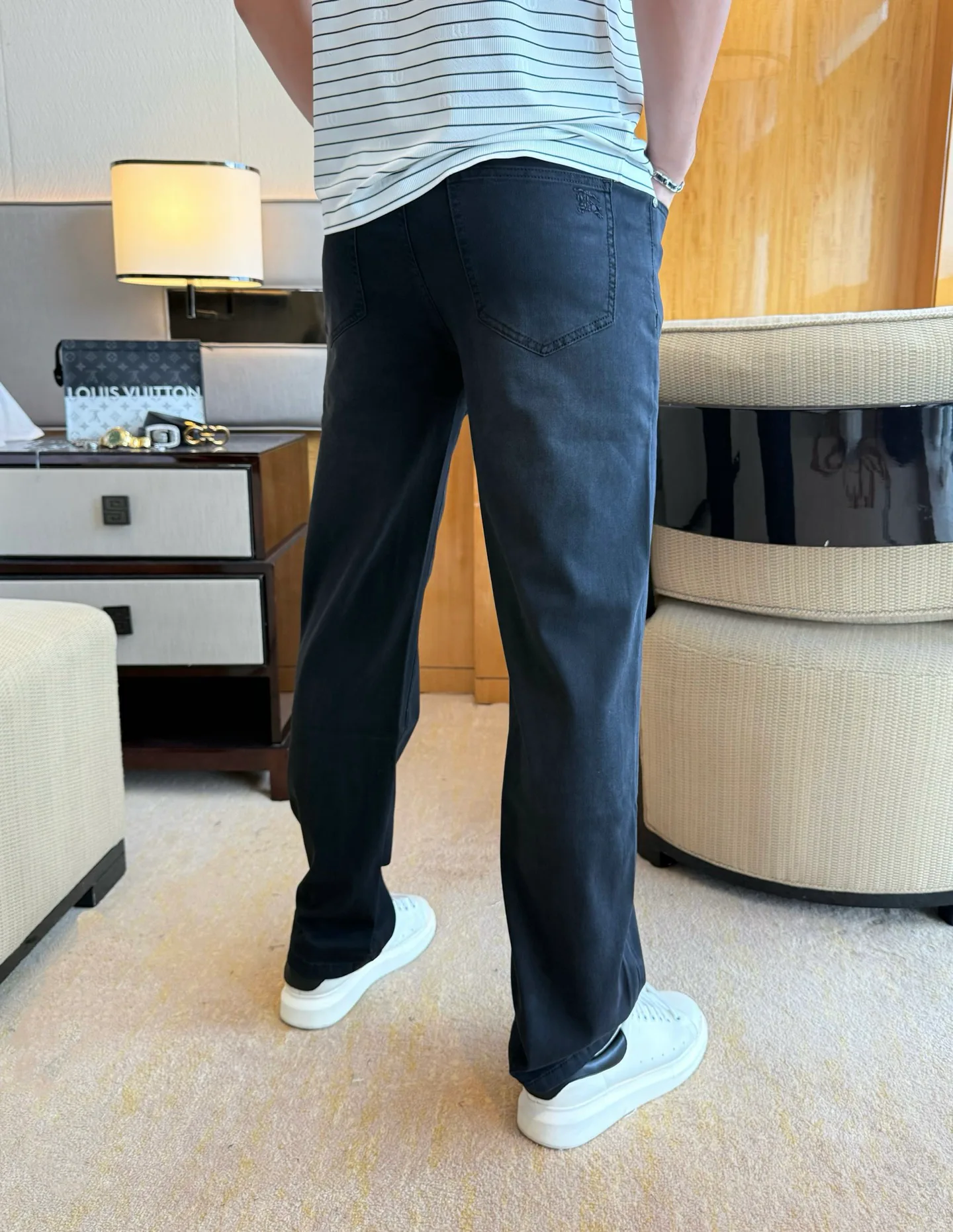 Джинсы Мужские Burberry 13538107