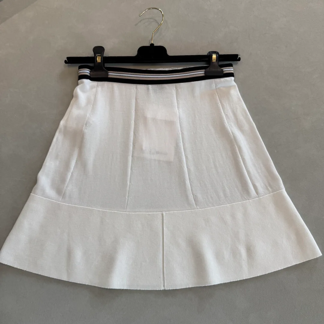 Юбки Женские Chanel 12298570