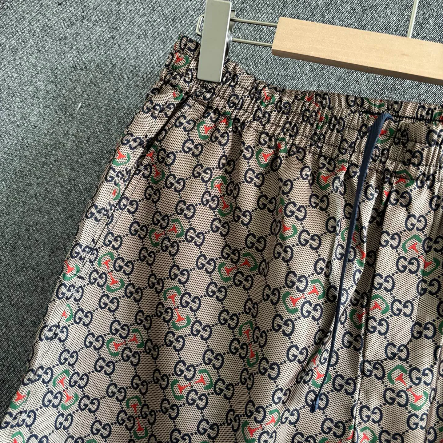 Шорты Женские Gucci 11787708